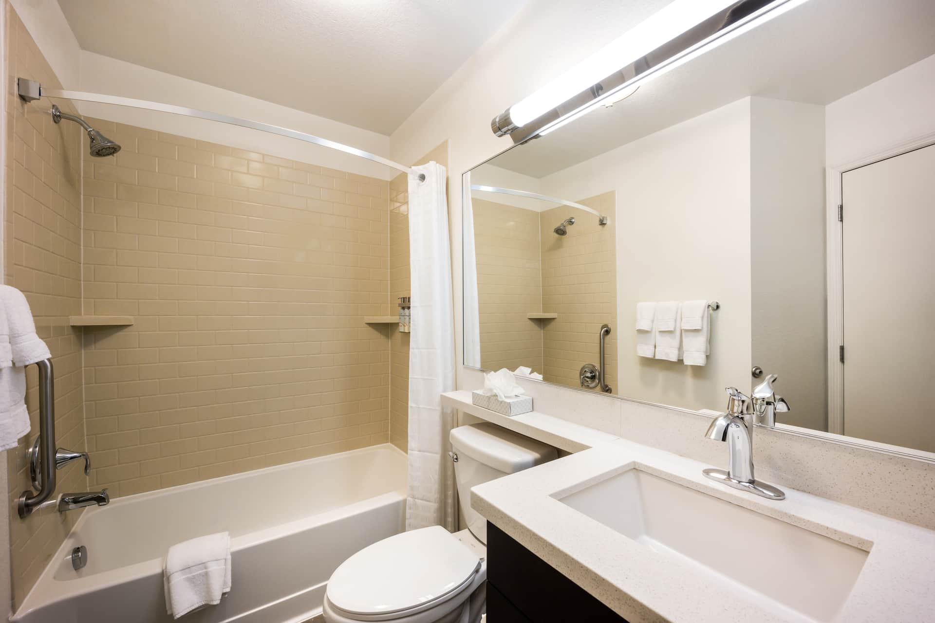 Sonesta Simply Suites St Louis Earth City