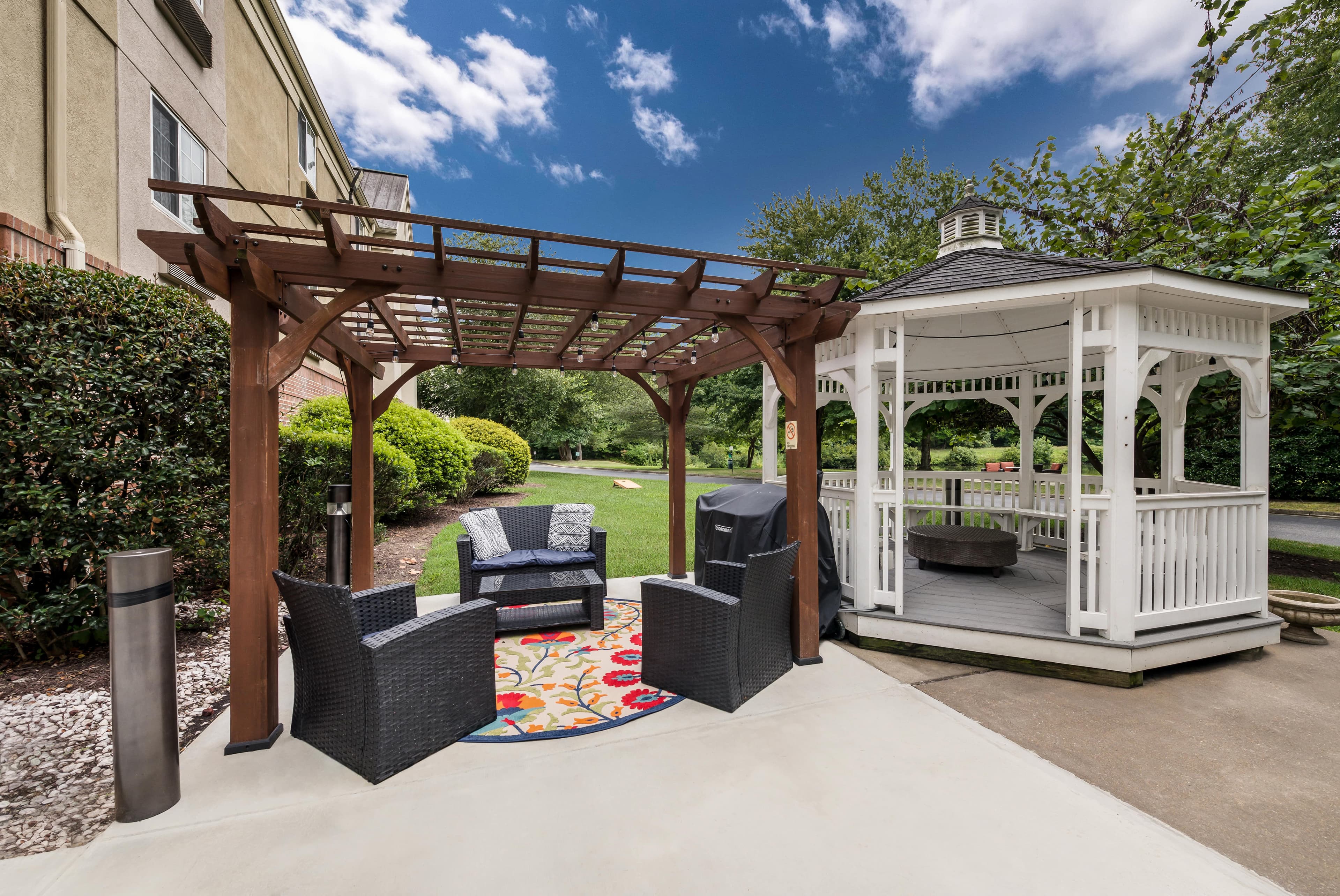 Sonesta Simply Suites Hampton