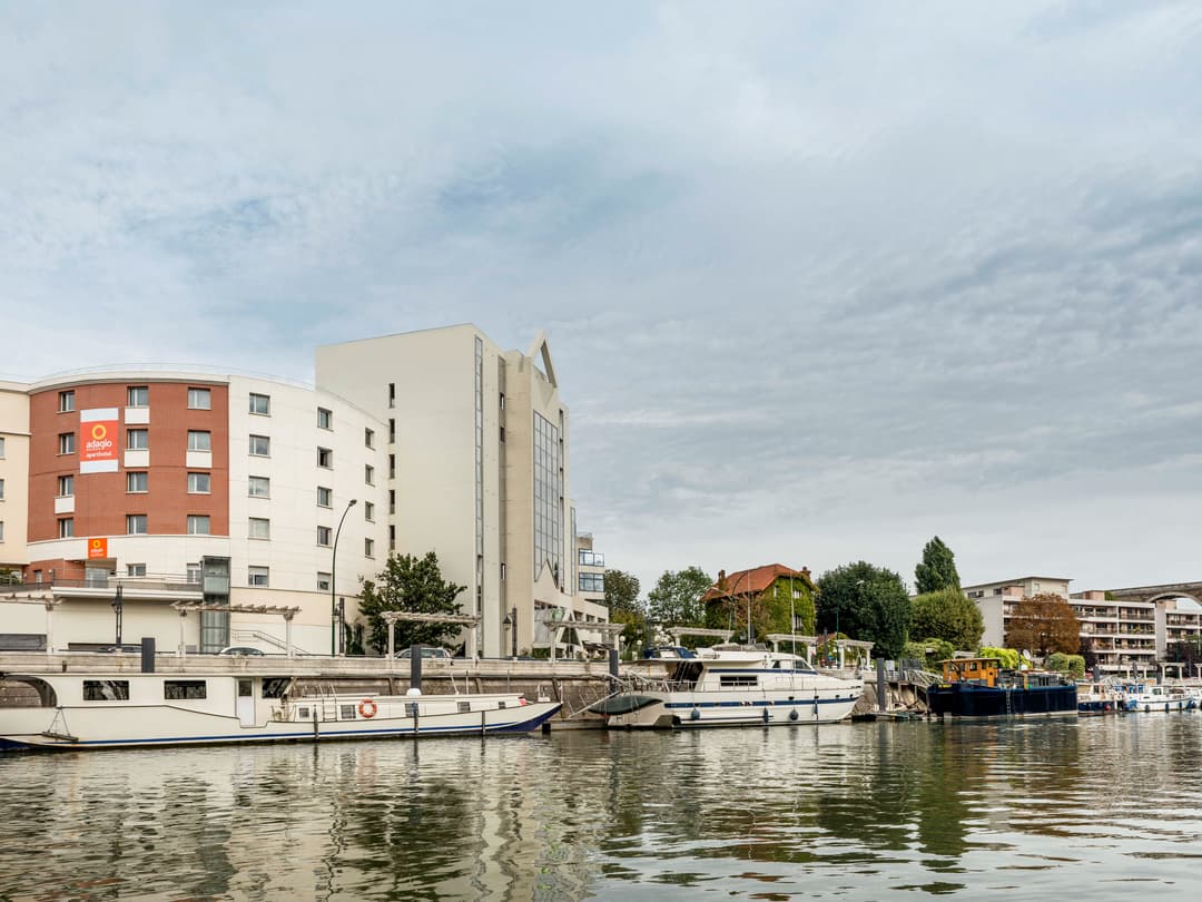 Adagio Access Nogent-sur-Marne Aparthotel