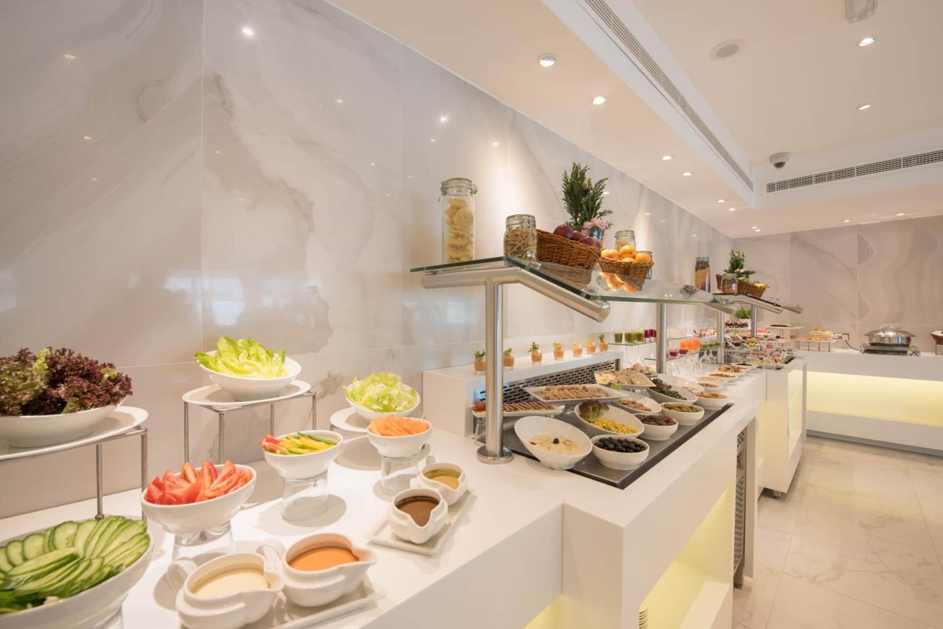 Hawthorn Extended Stay by Wyndham Abu Dhabi City Center