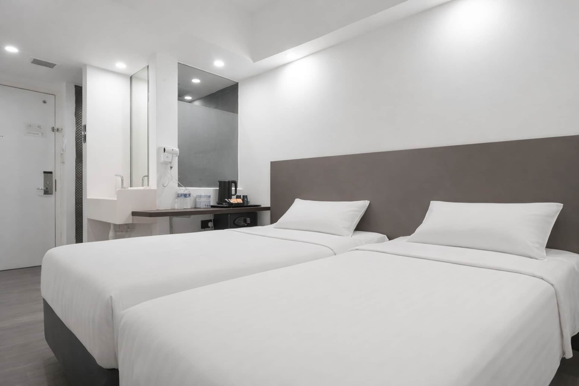 A Hotel Dickson