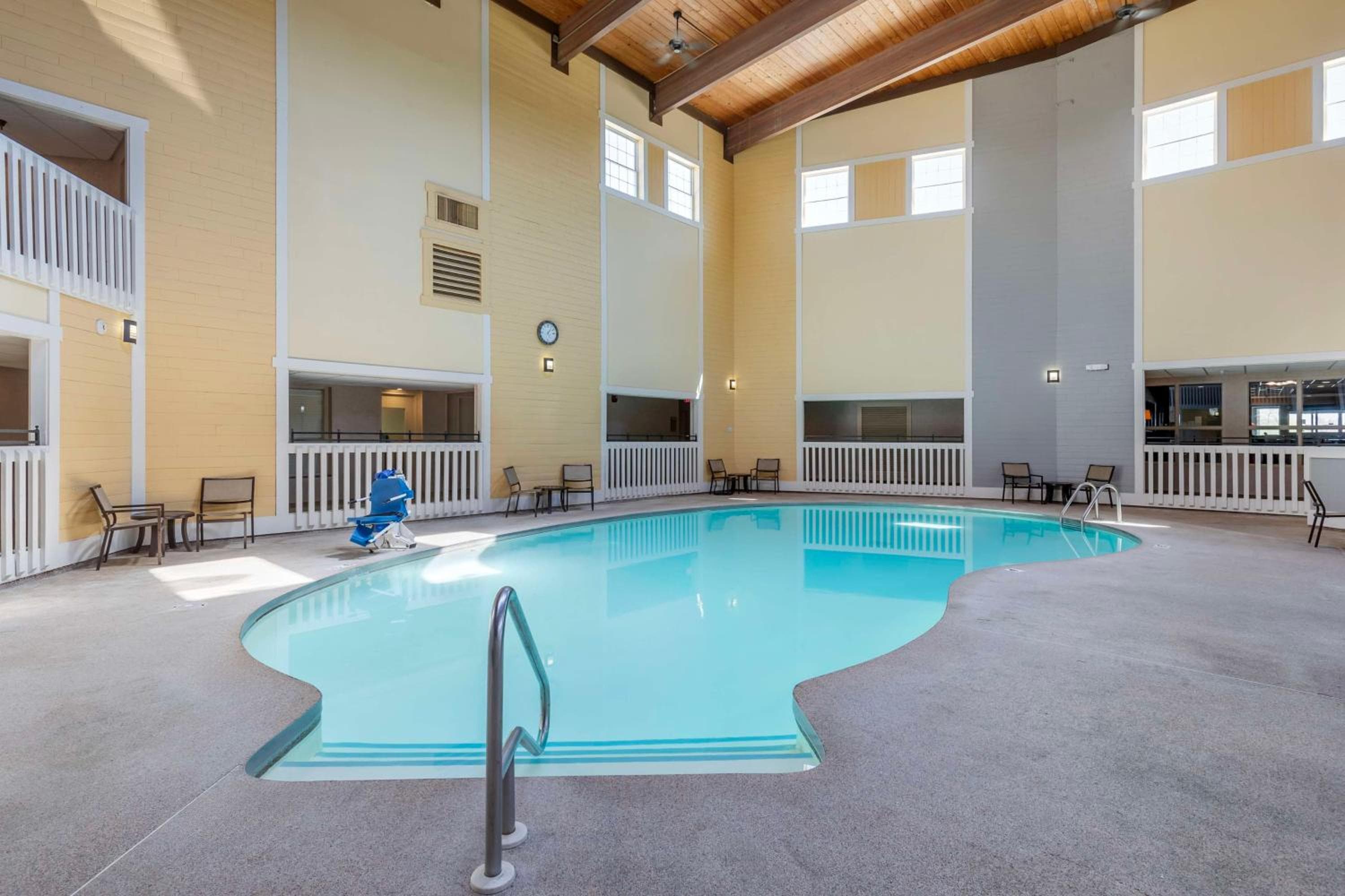 Best Western Plus Steeplegate Inn