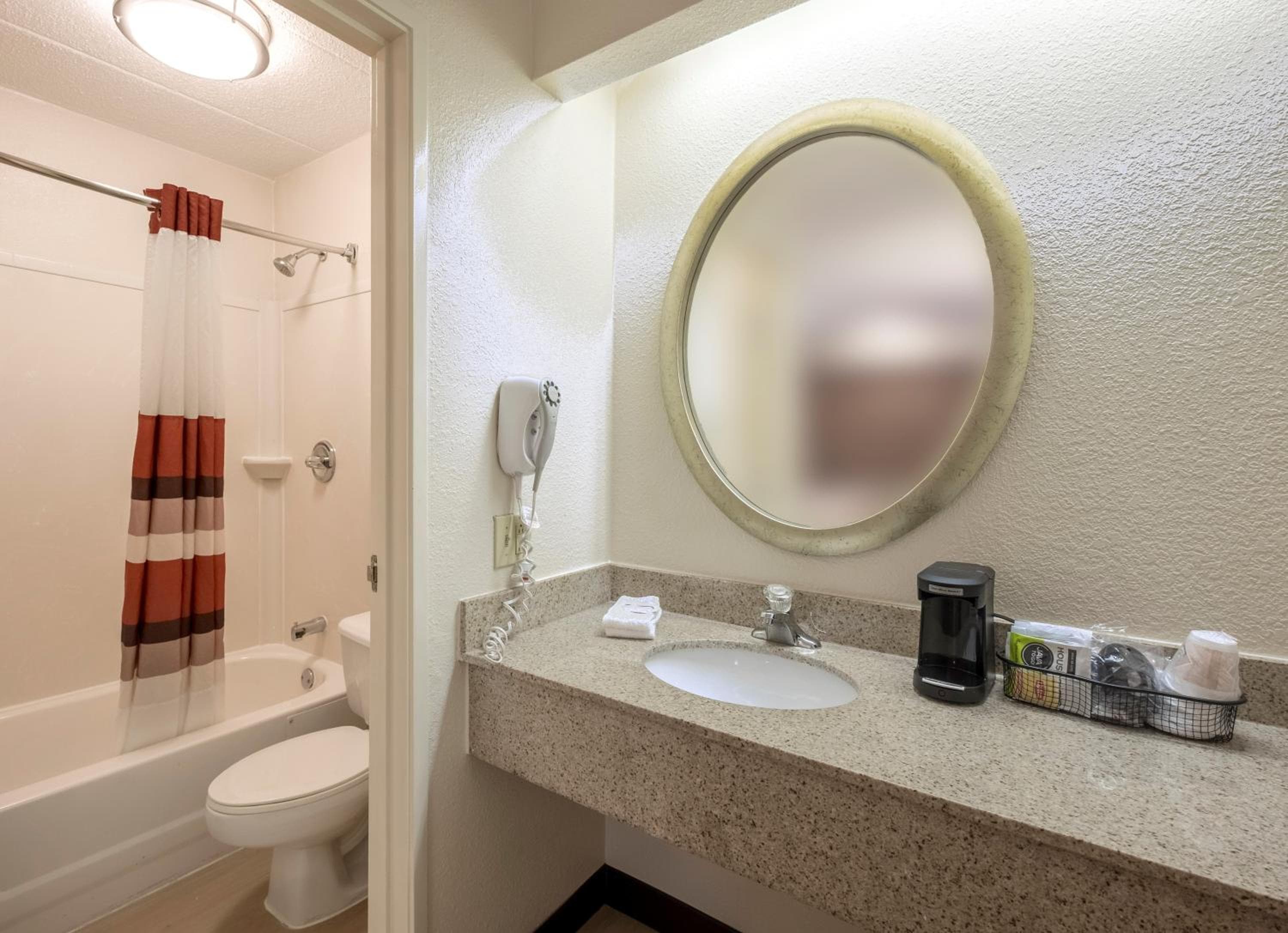 Red Roof Inn Milford - New Haven