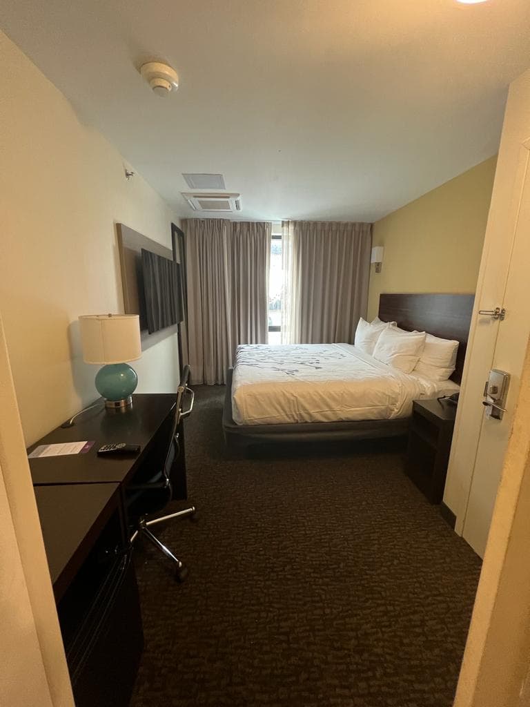 Red Roof Plus 3rd Avenue Brooklyn