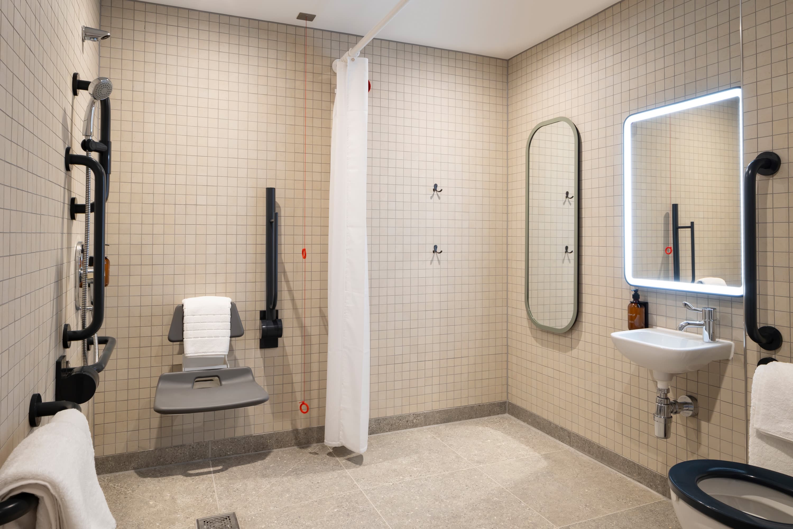 voco Zeal Exeter Science Park, by IHG