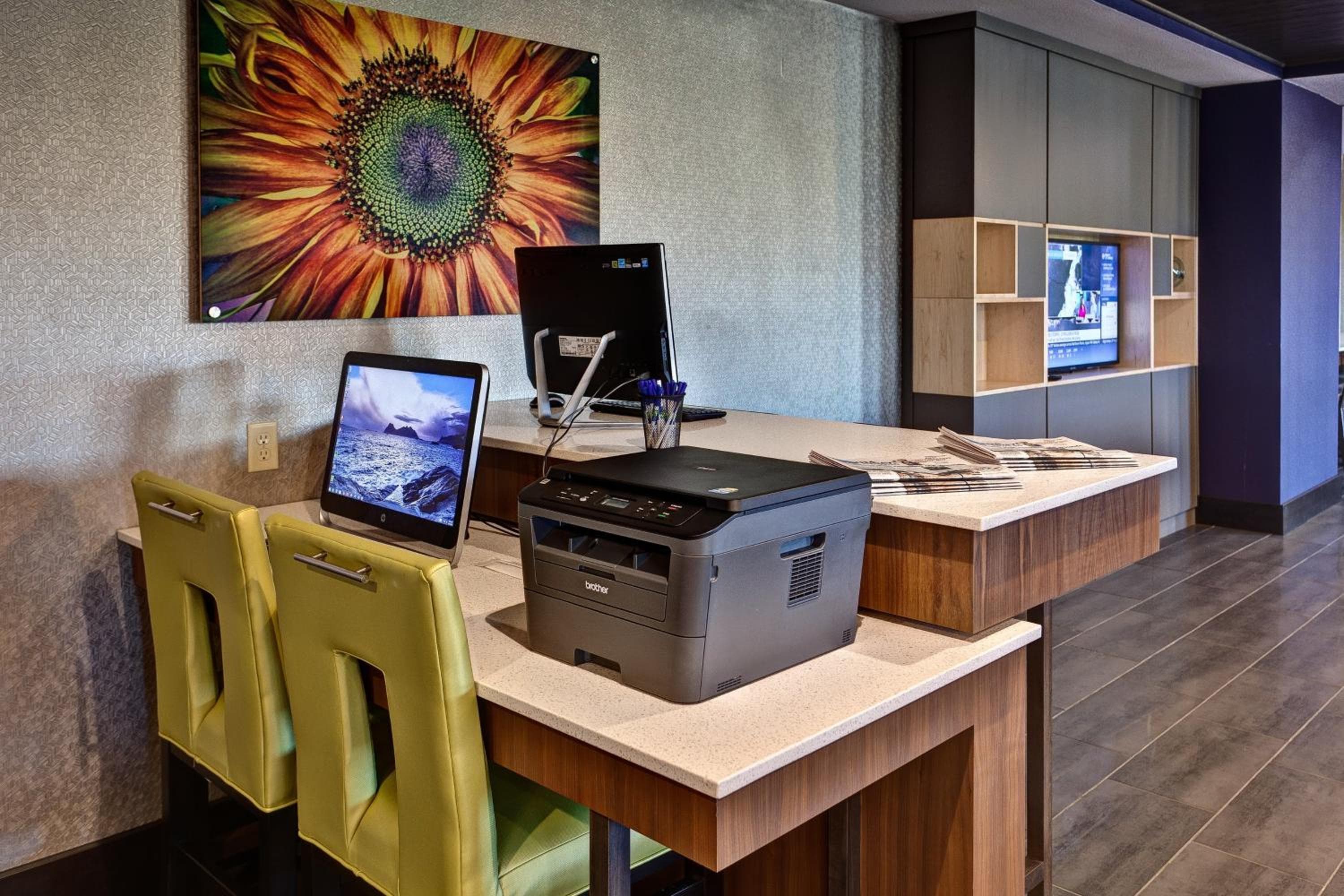 Holiday Inn Express Hutchinson