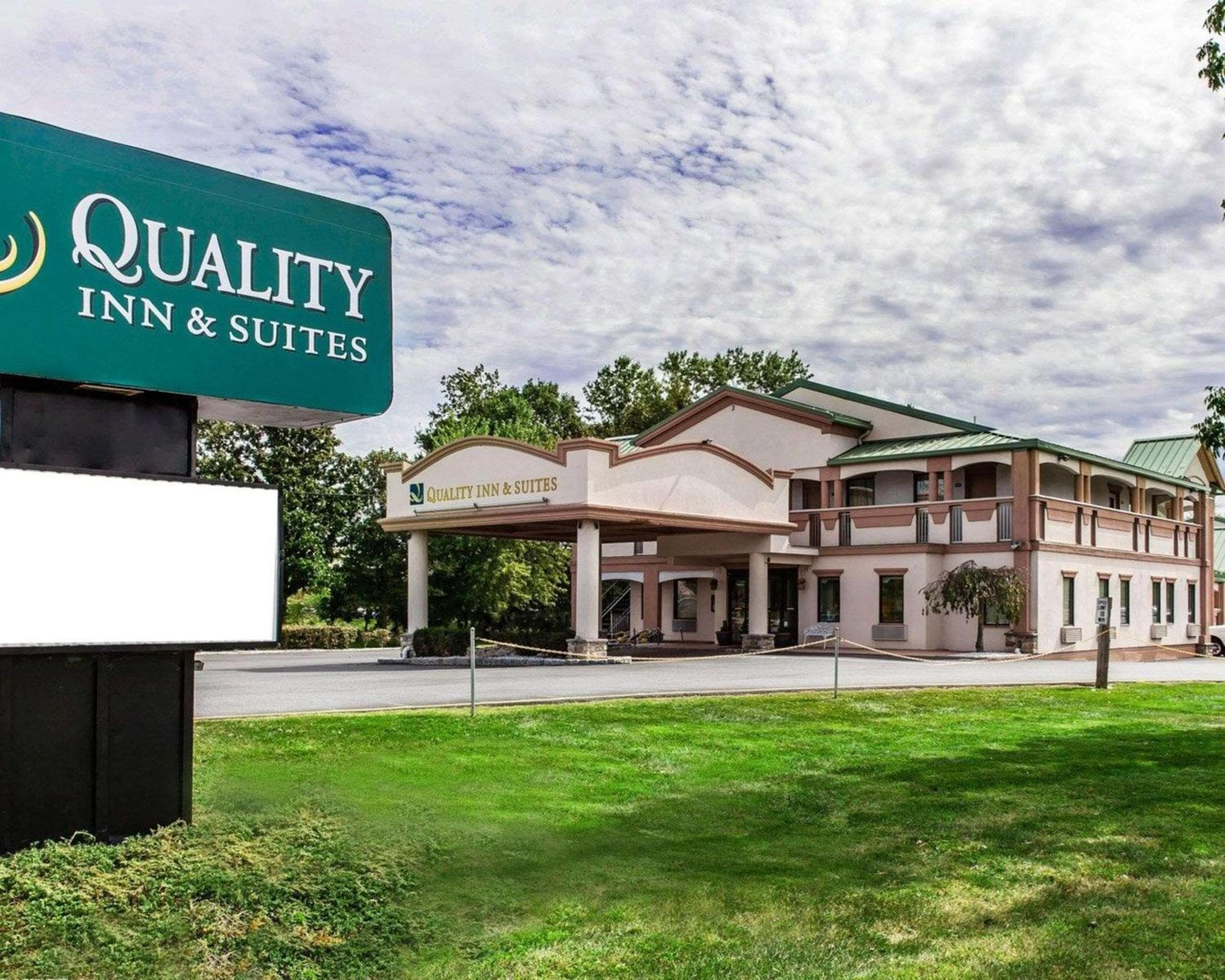 Quality Inn & Suites Quakertown - Allentown