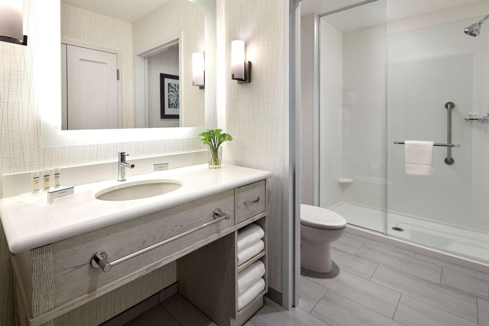 Homewood Suites by Hilton Long Beach Airport