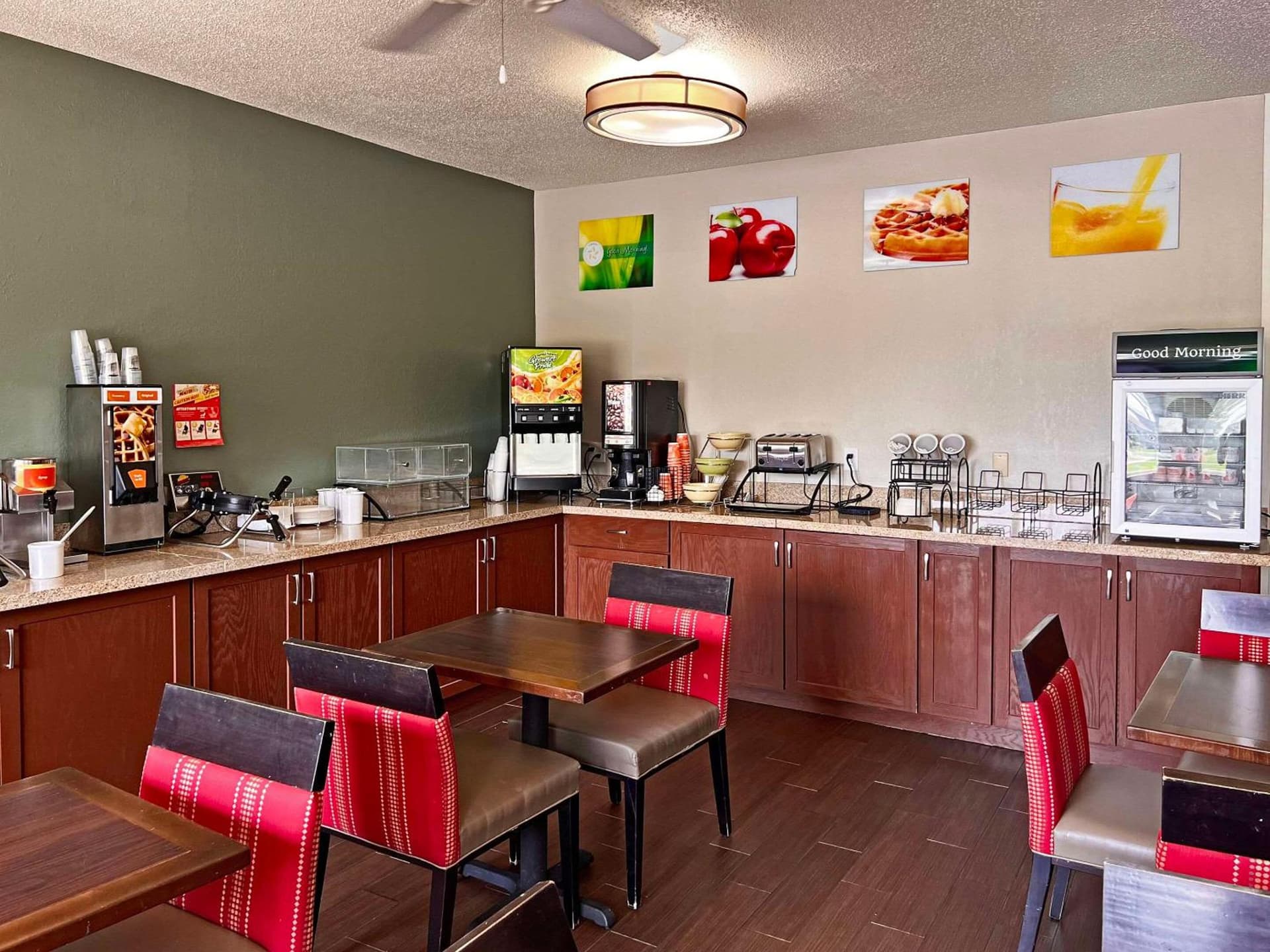 Quality Inn & Suites Green Bay