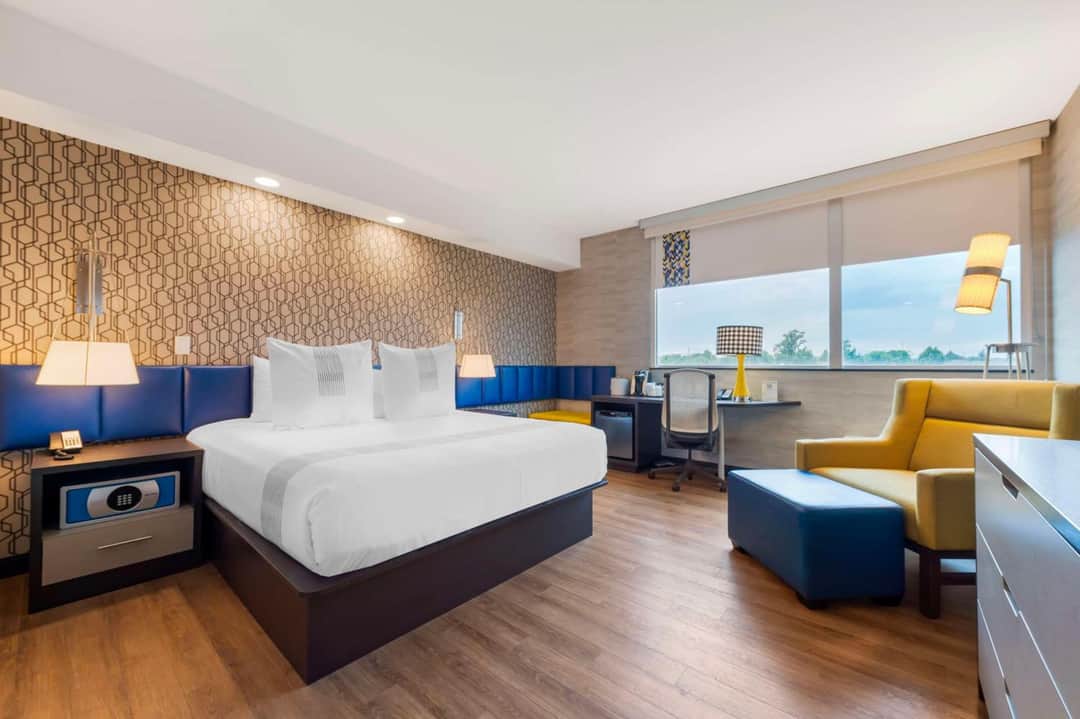 GLō Best Western Kanata Ottawa West