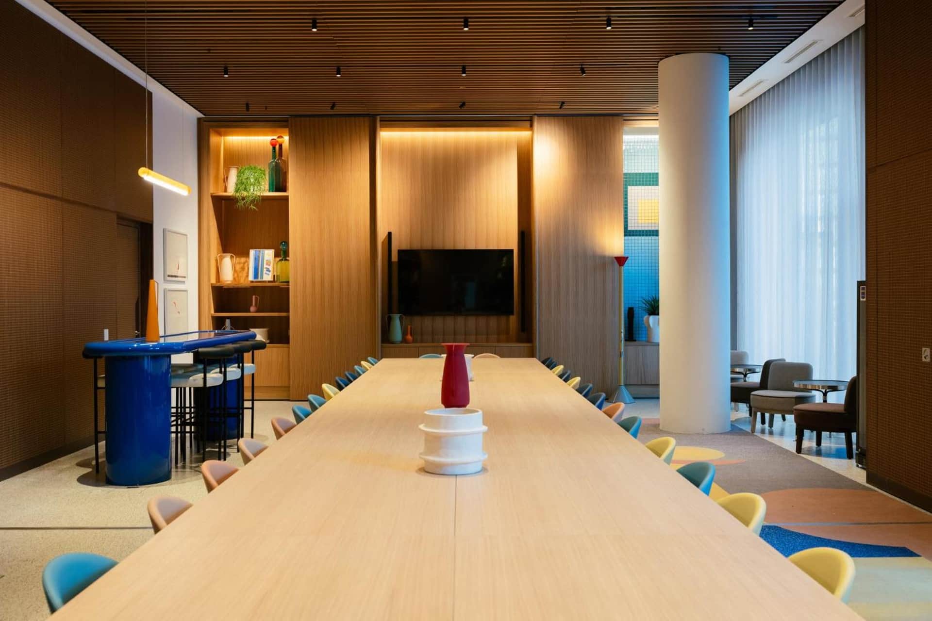 Kimpton Main Frankfurt by IHG
