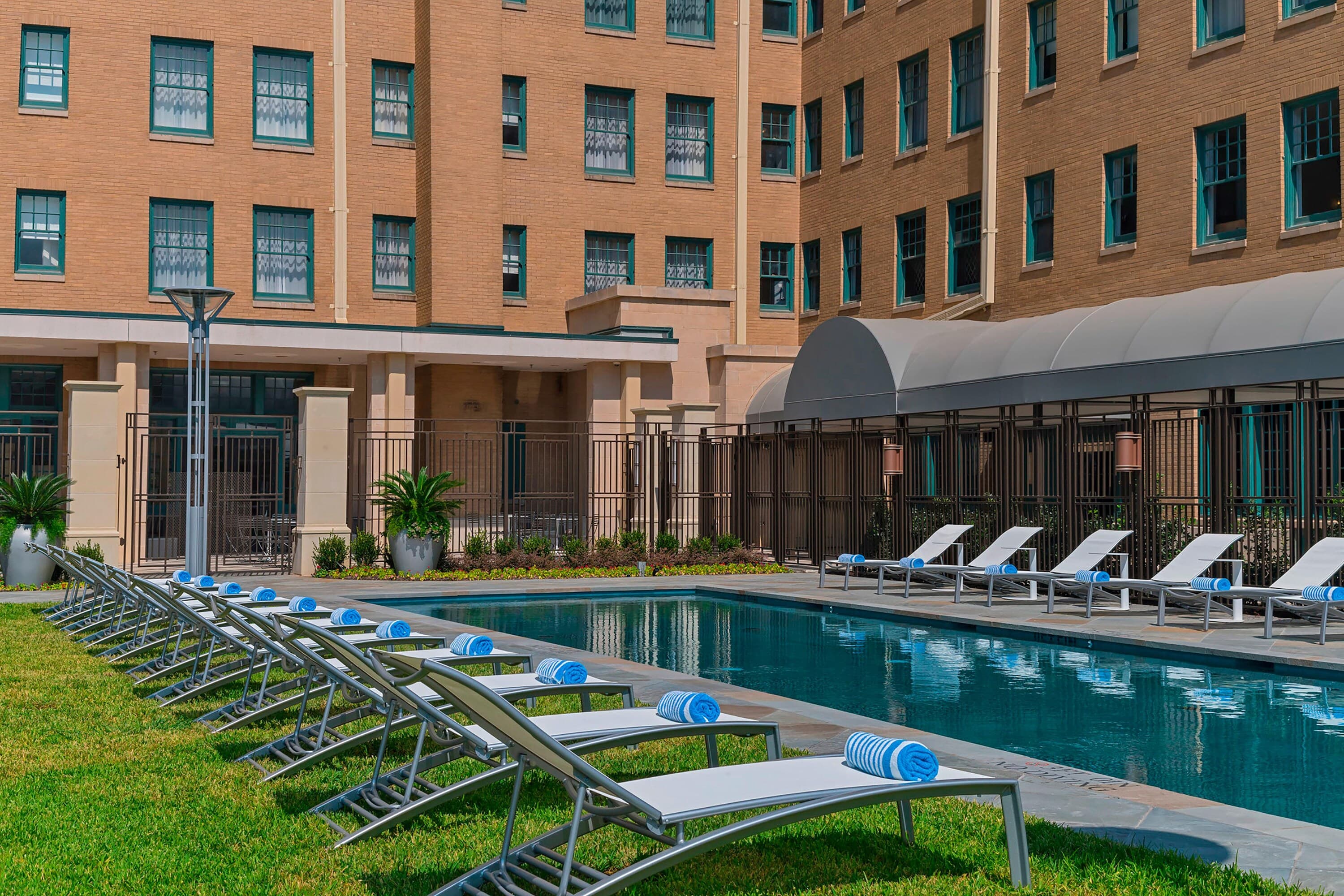 Le Méridien Dallas, The Stoneleigh