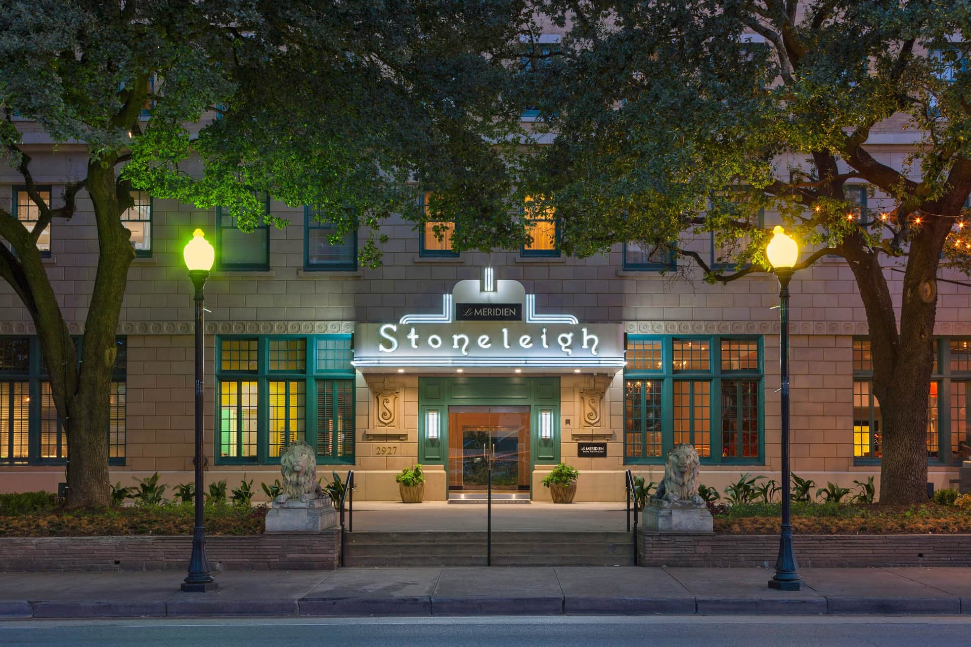 The Stoneleigh, Autograph Collection
