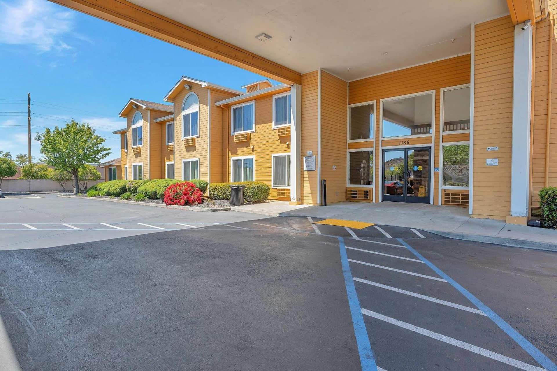 Quality Inn near Six Flags Discovery Kingdom-Napa Valley