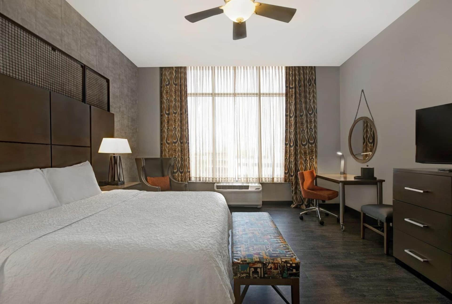 Hampton Inn & Suites Austin University/Capitol