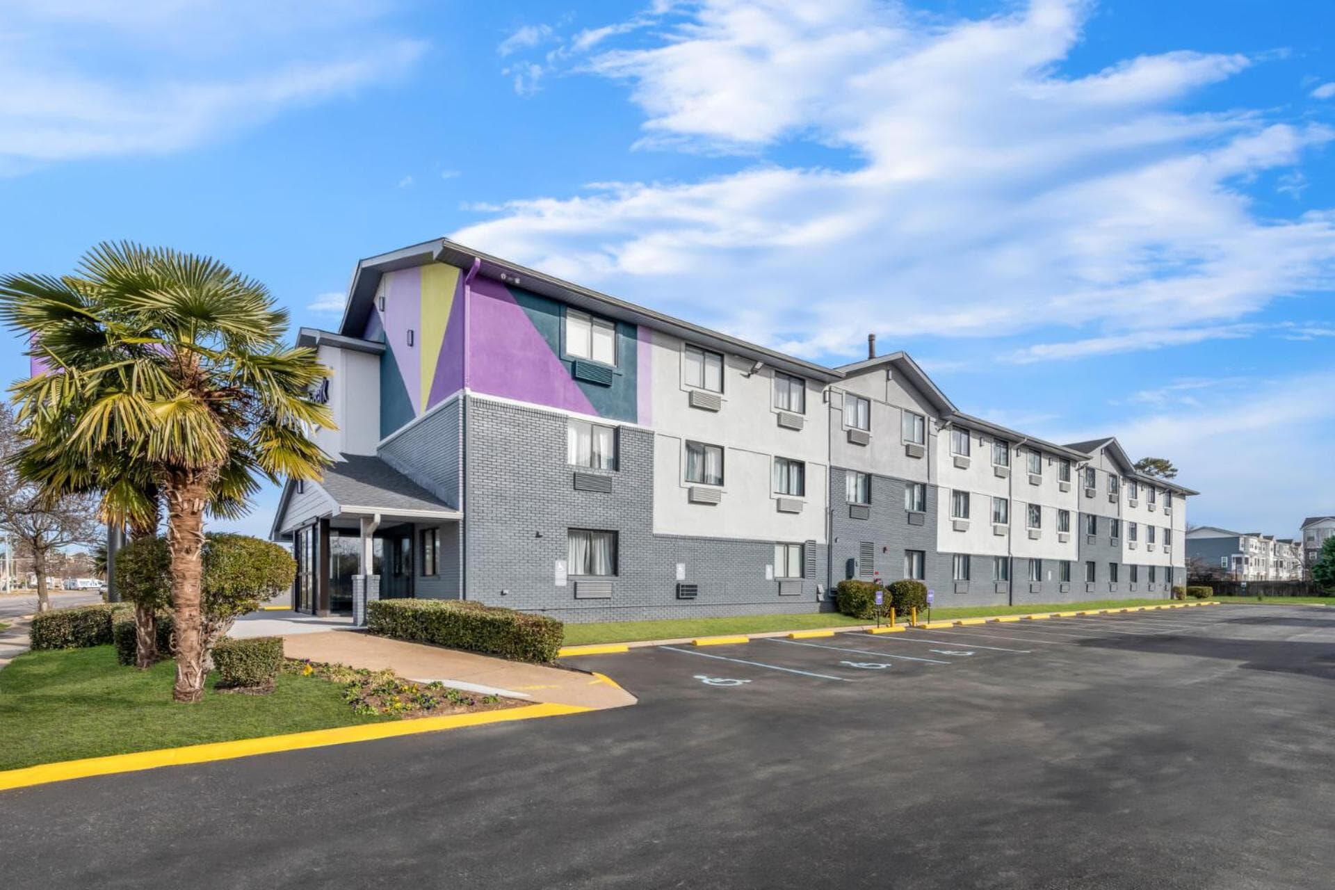 Spark by Hilton Norfolk