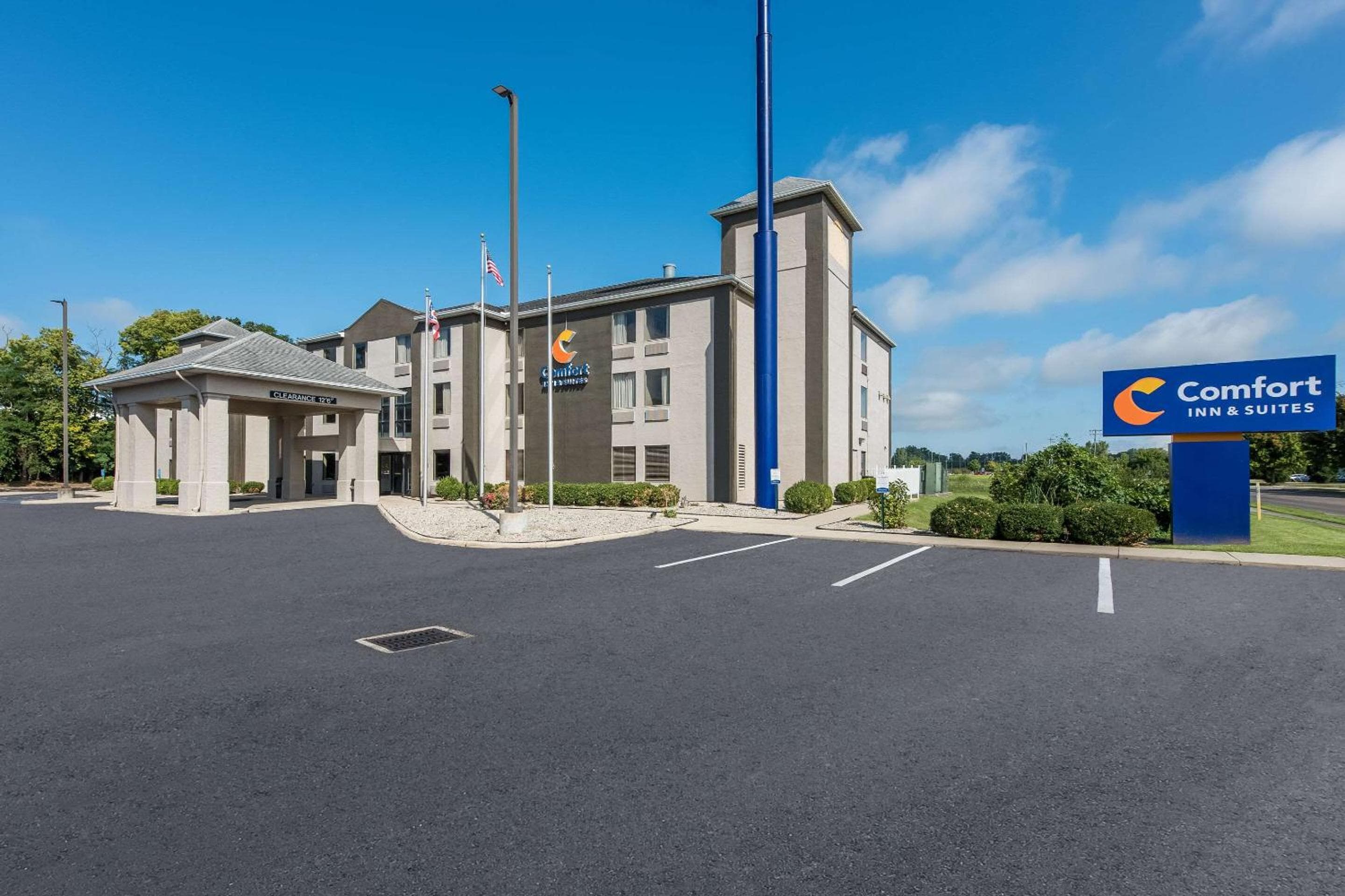 Comfort Inn & Suites Tipp City Dayton North I-75