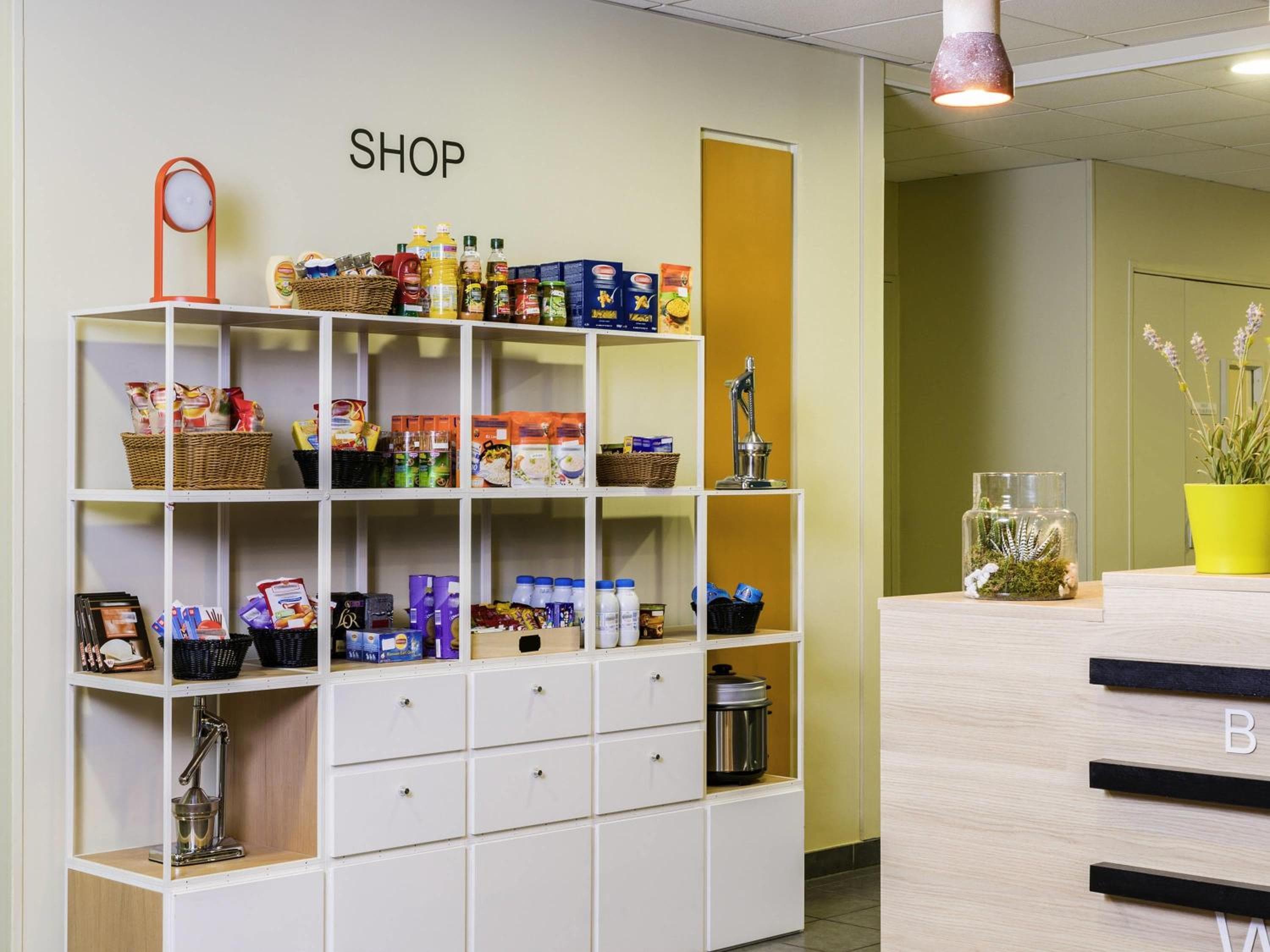 Adagio Access Paris Asnières Aparthotel