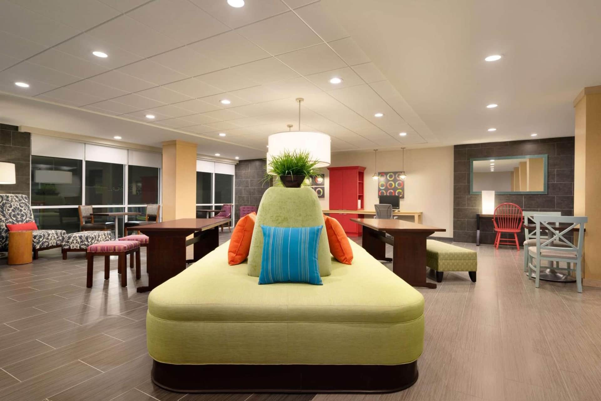 Home2 Suites by Hilton Baton Rouge