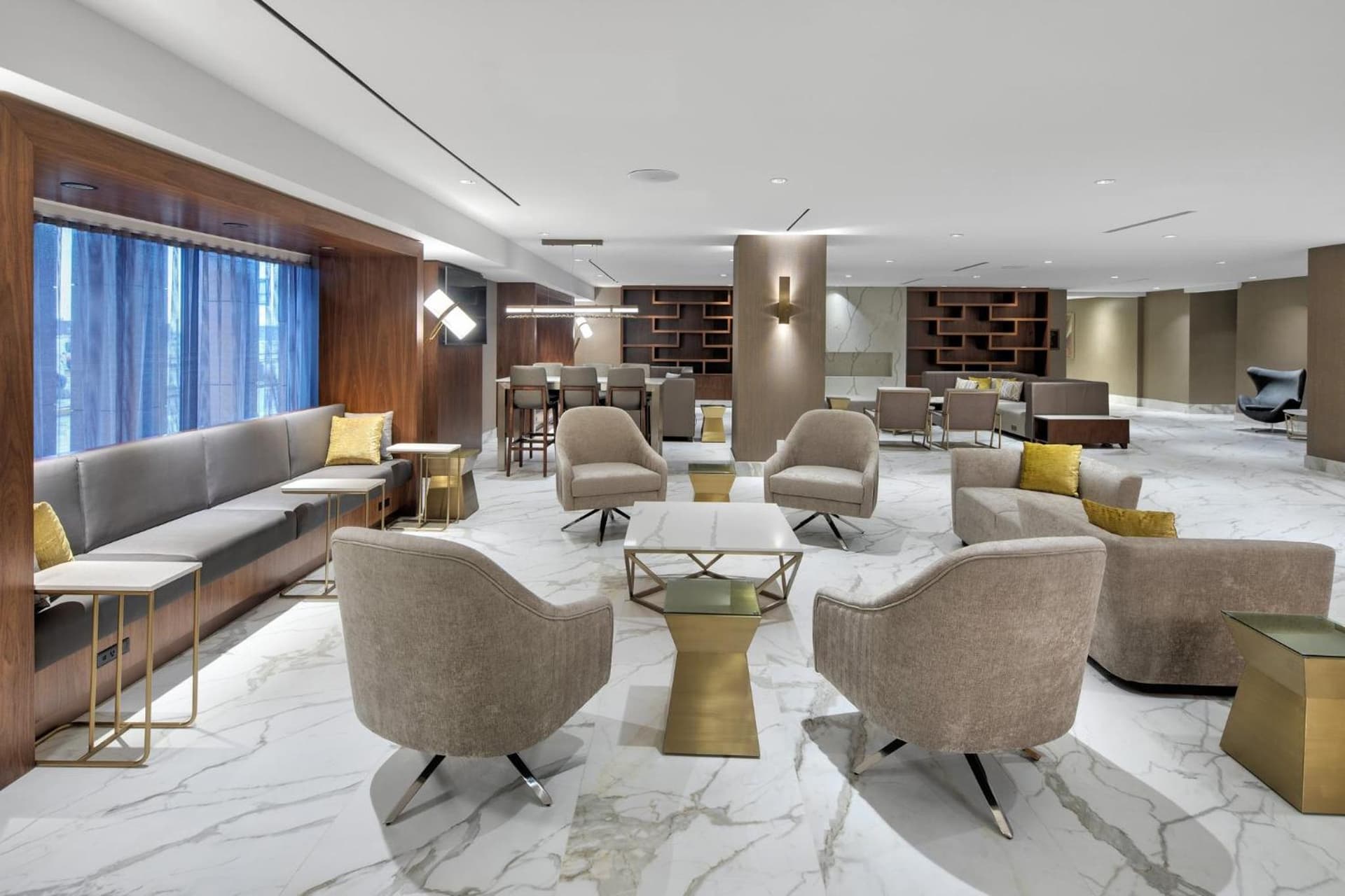 Crowne Plaza Toronto Airport by IHG