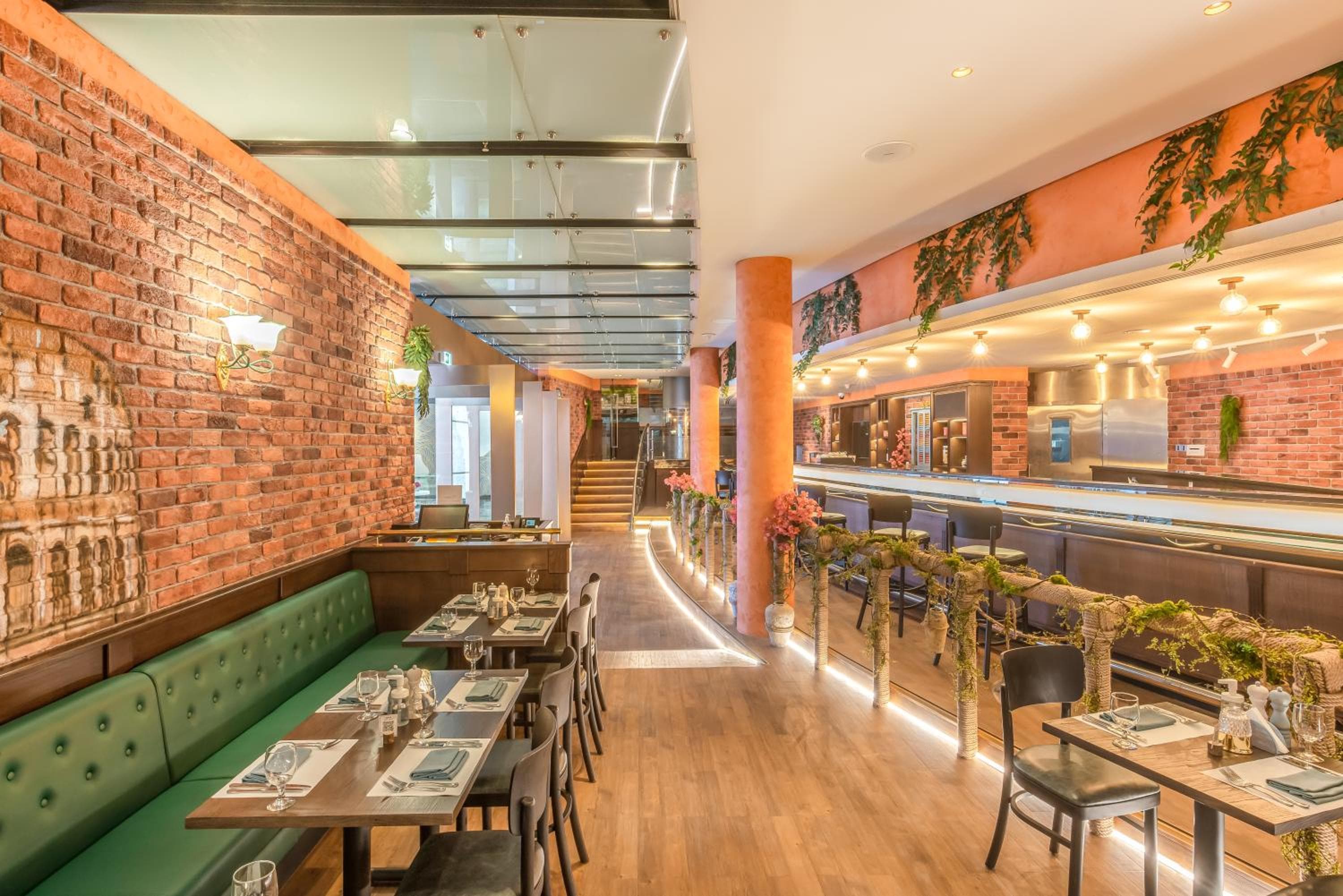 Mövenpick Dubai Creek