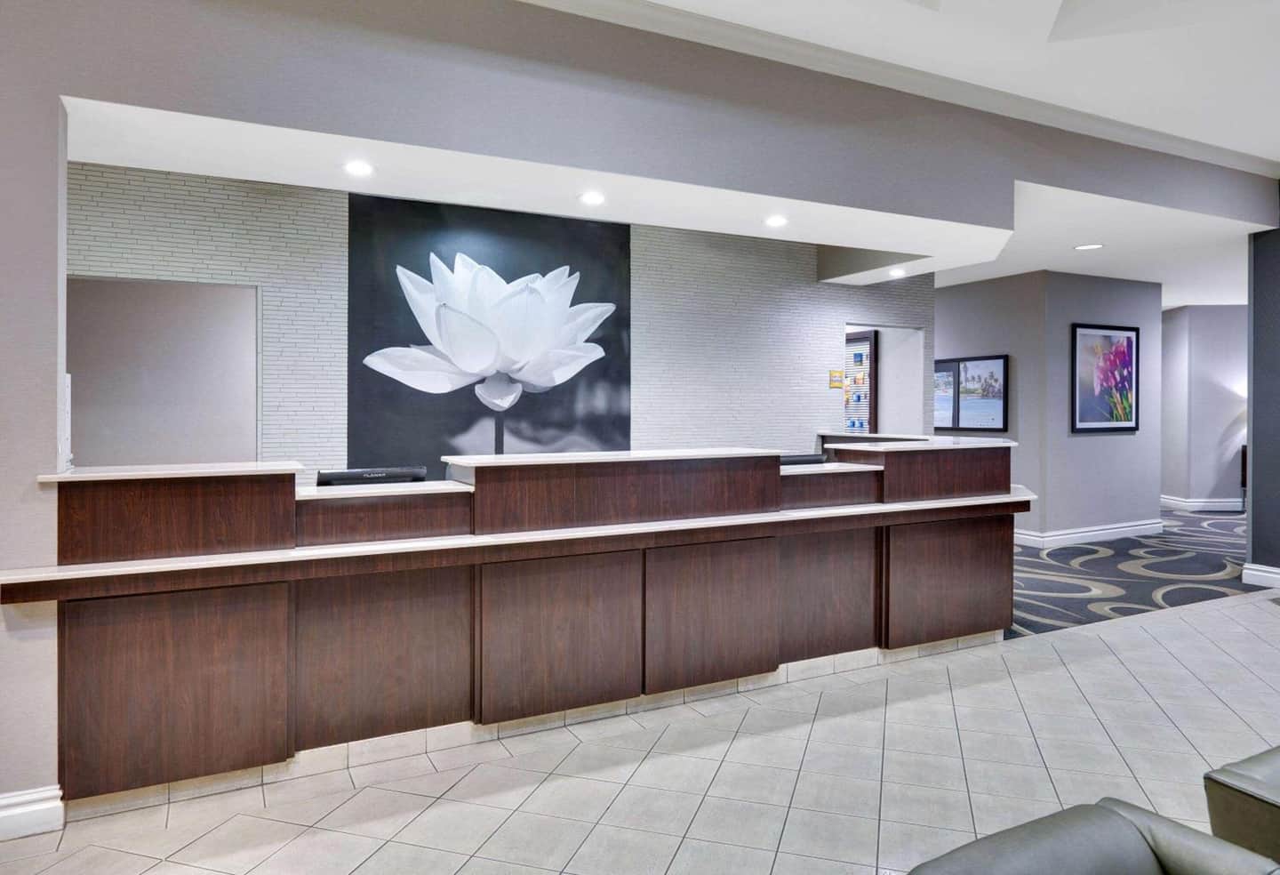 La Quinta by Wyndham Dallas North Central