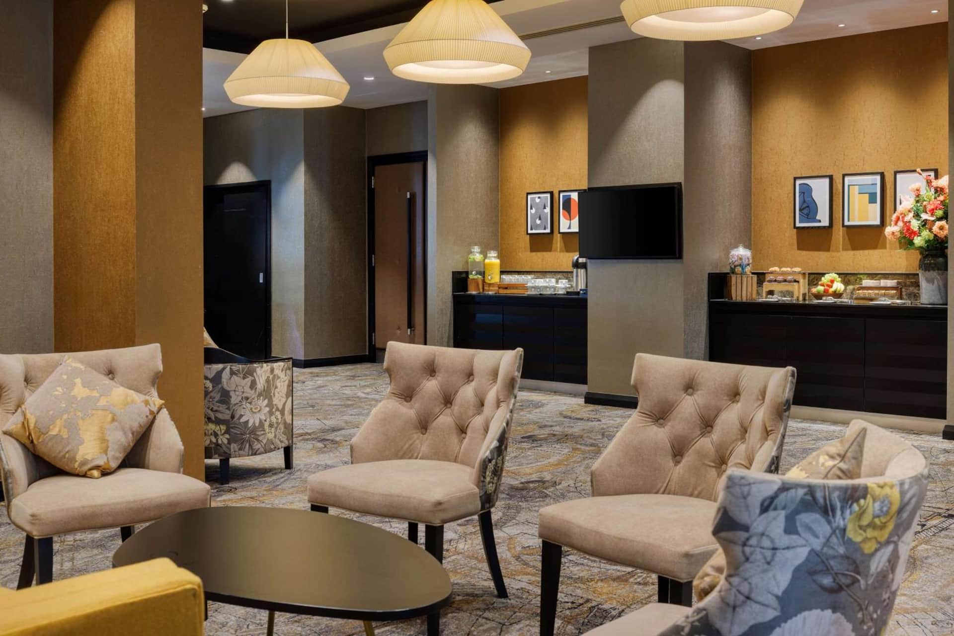 DoubleTree by Hilton Woking