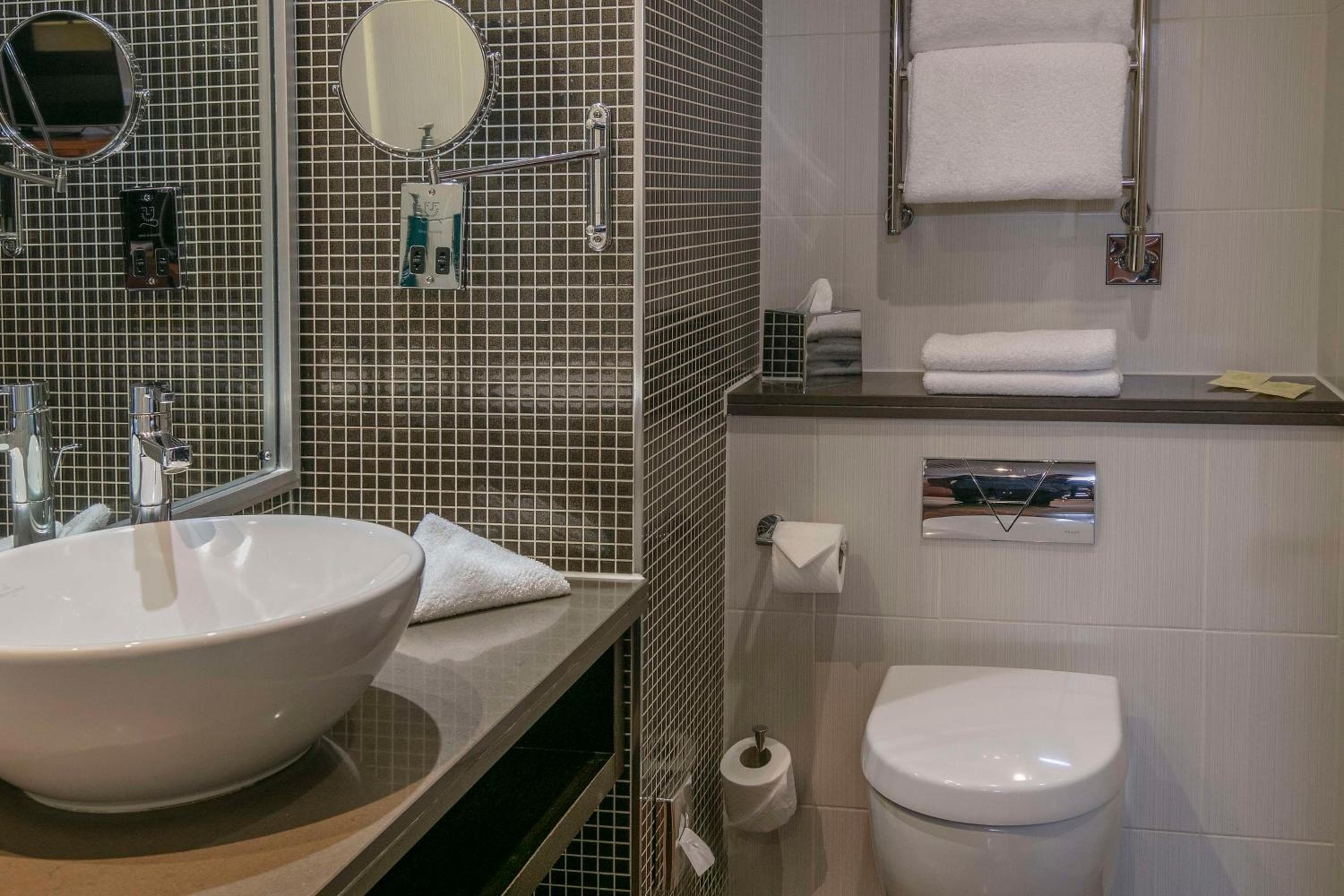 DoubleTree by Hilton Stratford upon Avon