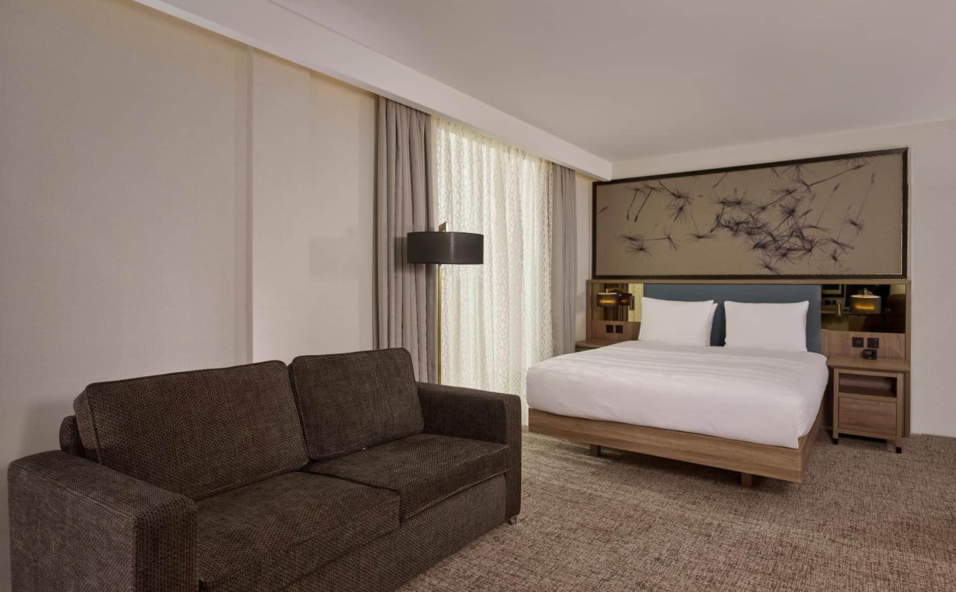 DoubleTree by Hilton Hull