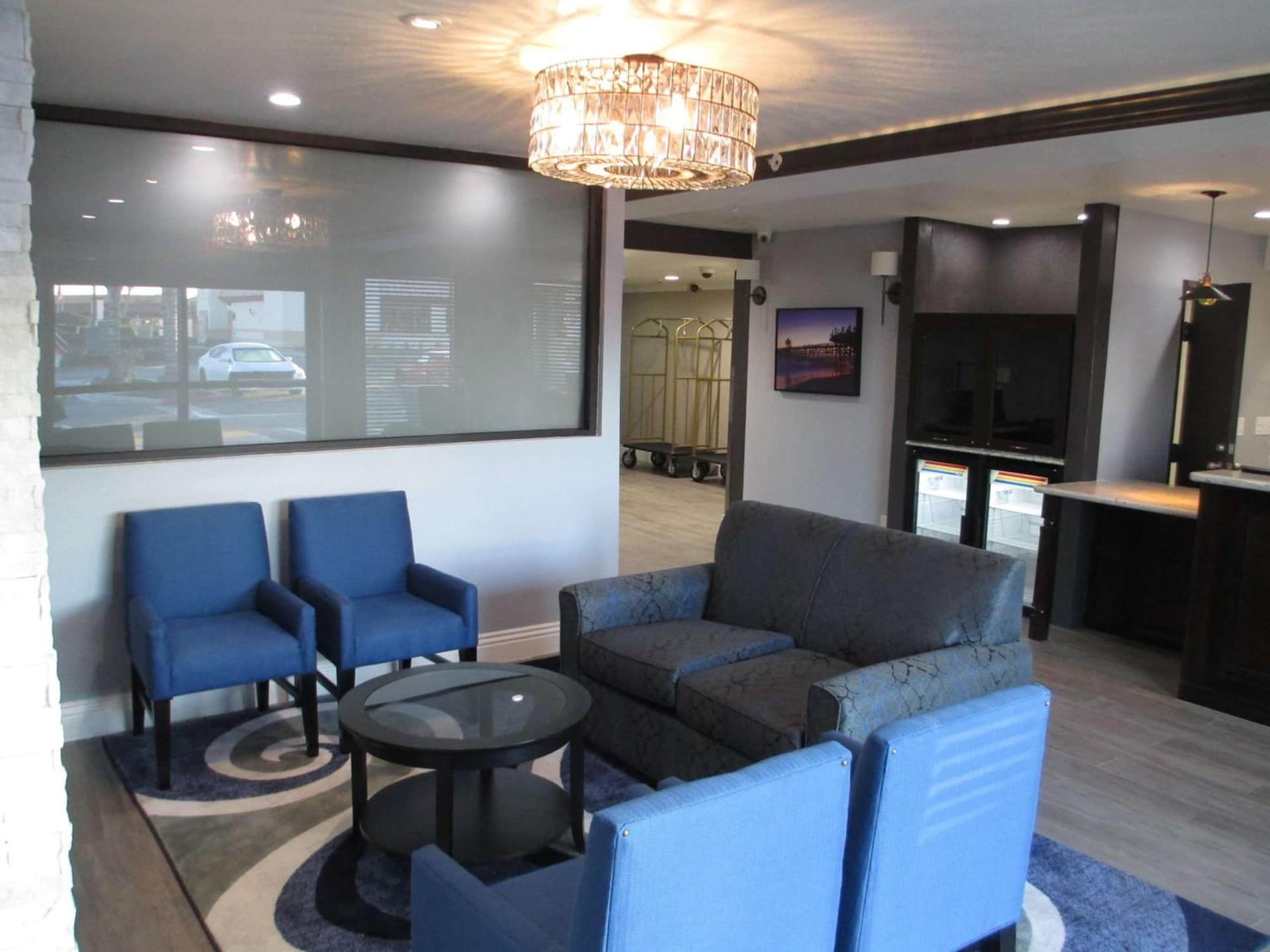 Best Western Plus Diamond Valley Inn
