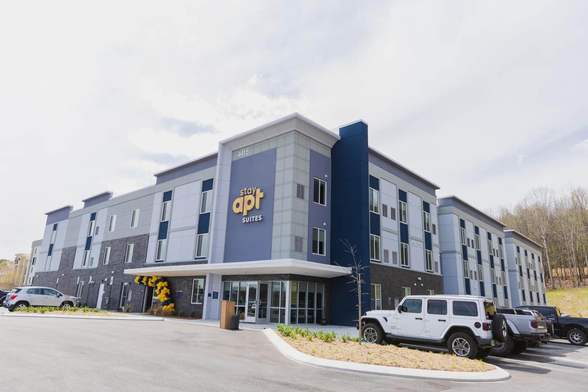 stayAPT Suites Cleveland TN