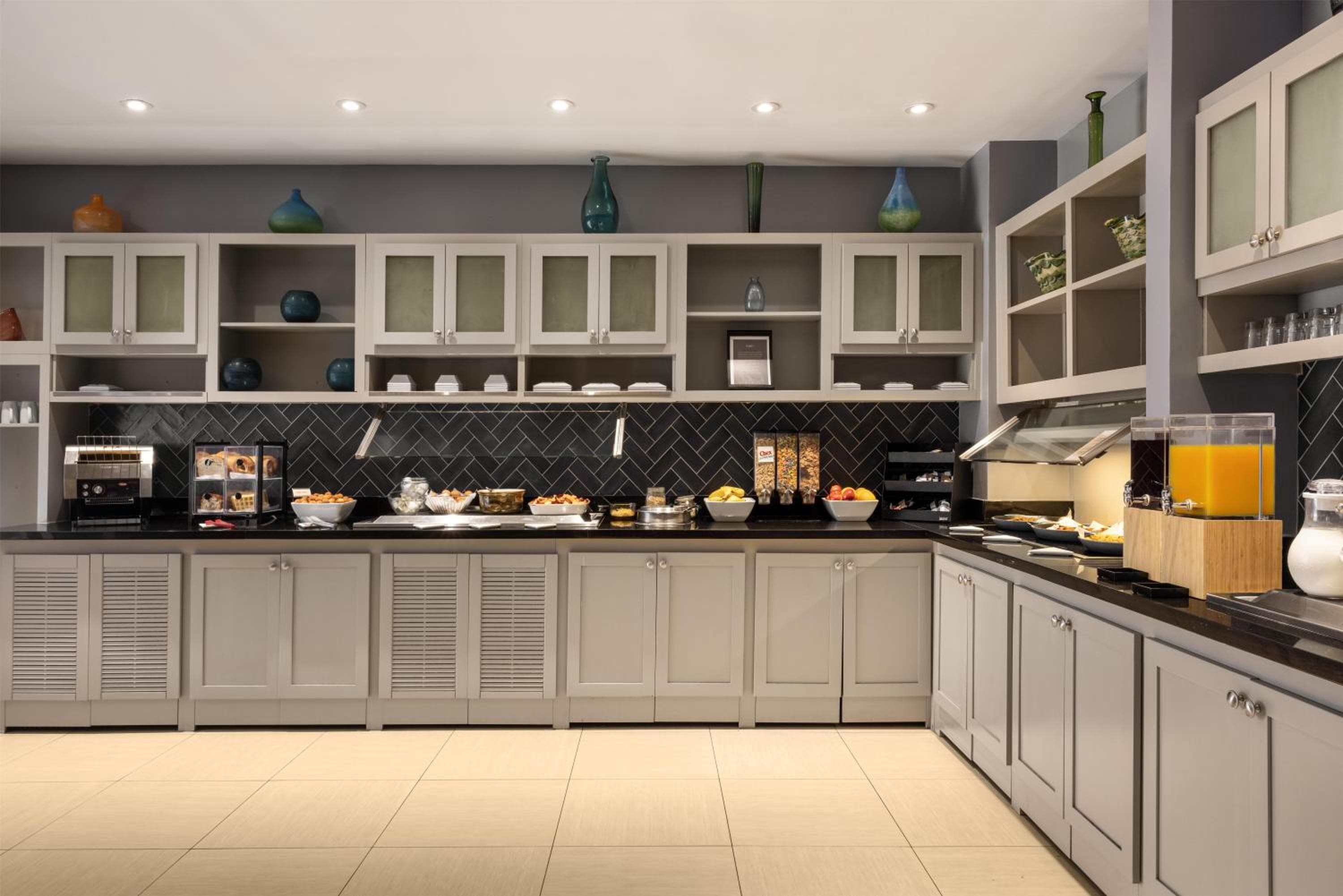 Hyatt Place Atlanta Airport South