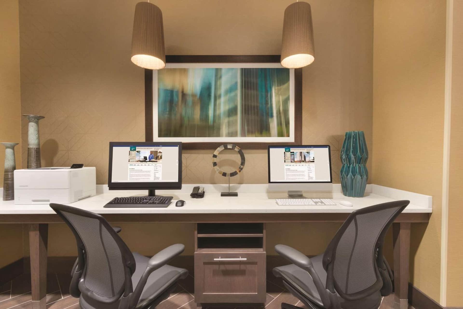 Homewood Suites by Hilton Calgary Downtown