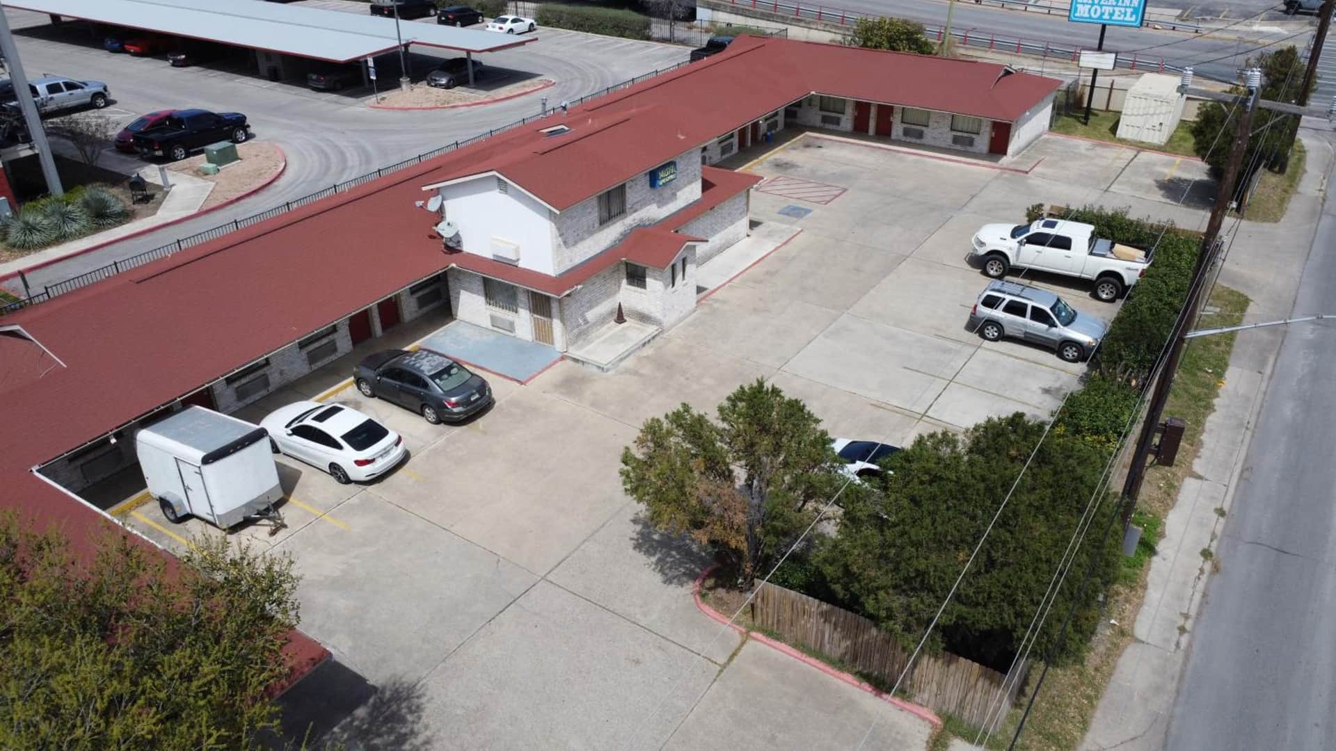 River Inn Motel