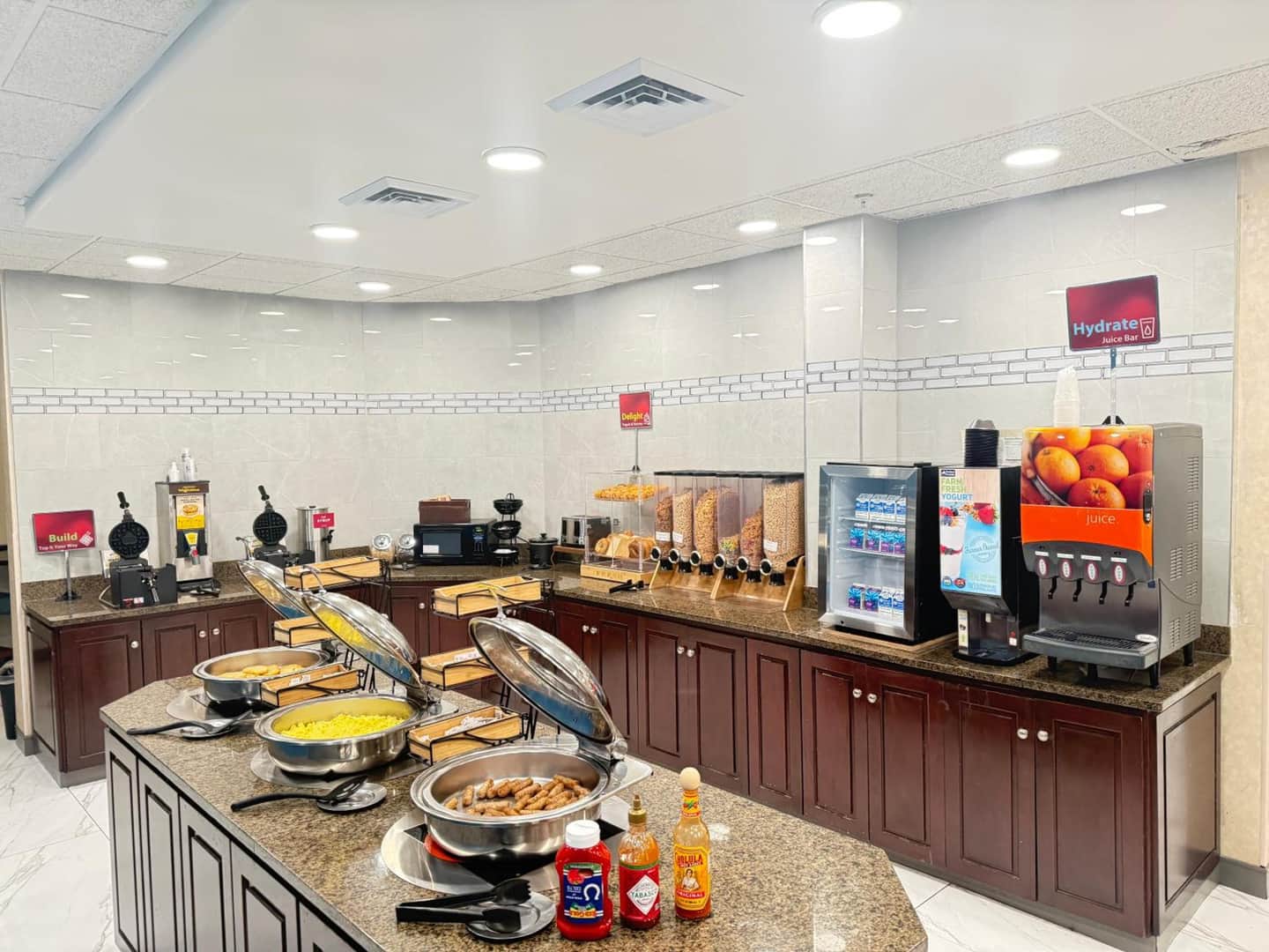 Best Western PLUS INDIANAPOLIS NORTH AT PYRAMIDS