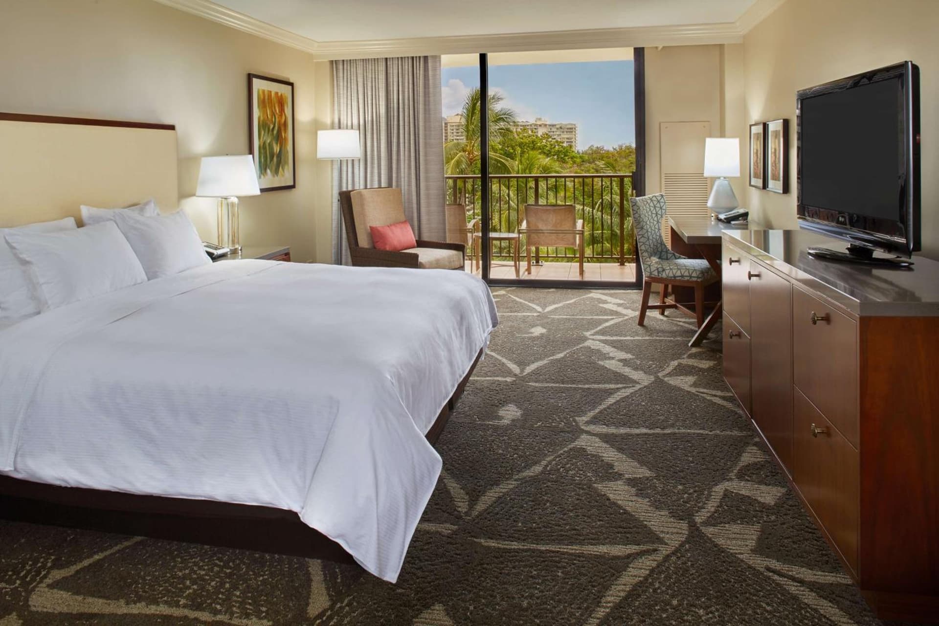 Hilton Hawaiian Village Waikiki Beach Resort
