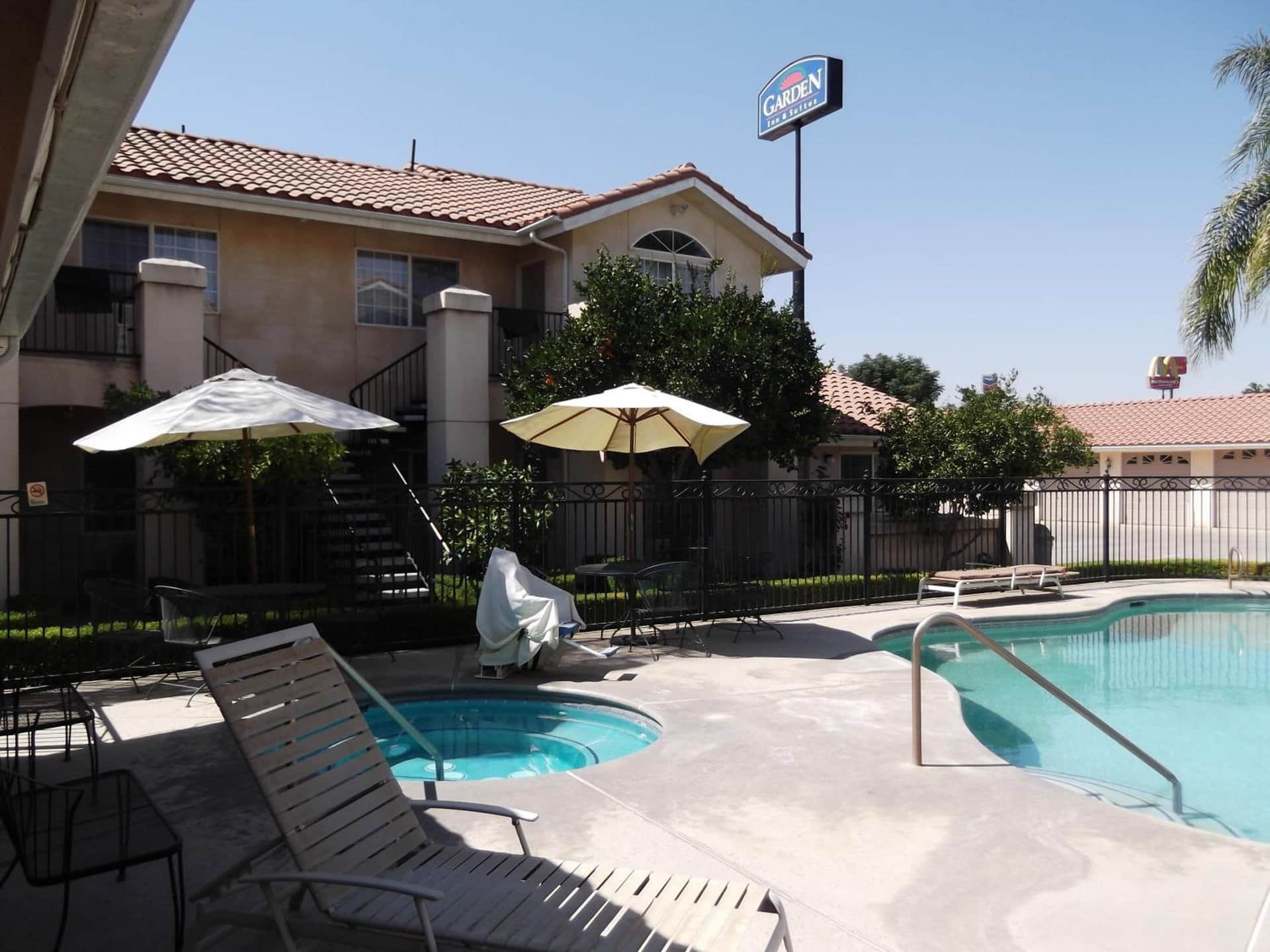 Garden Inn and Suites Fresno