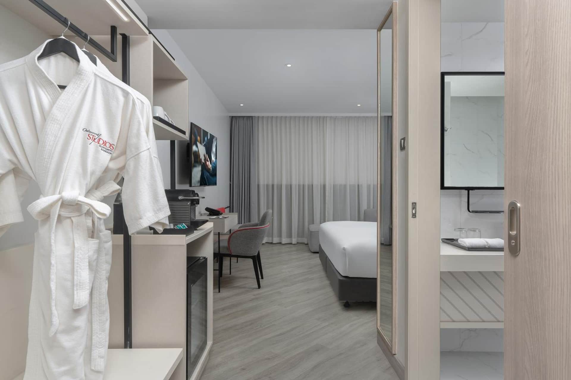 Oakwood Studio Sukhumvit Bangkok