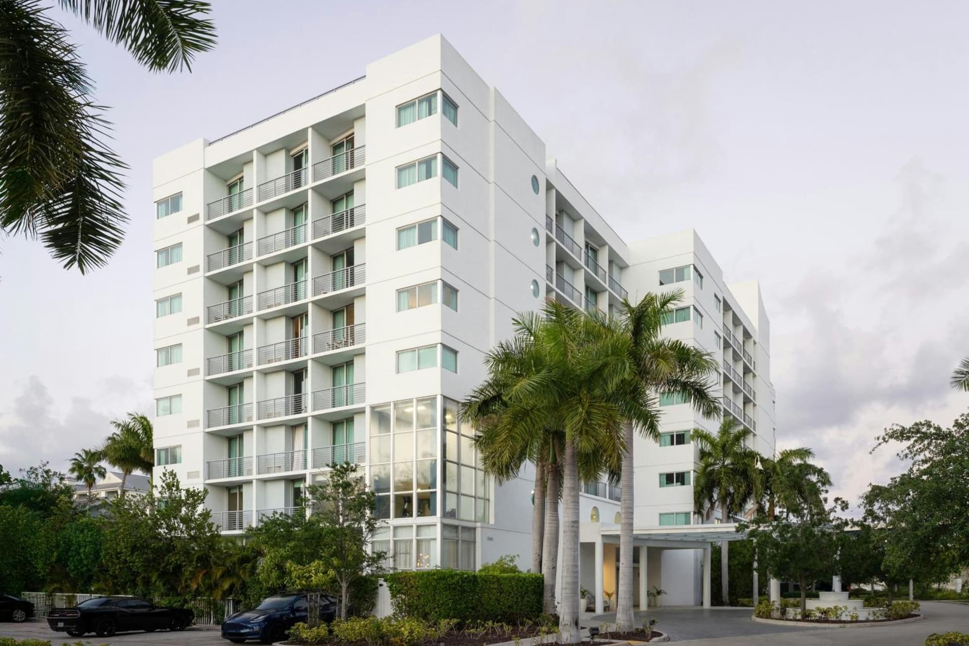 Maritime Hotel Fort Lauderdale Airport & Cruiseport