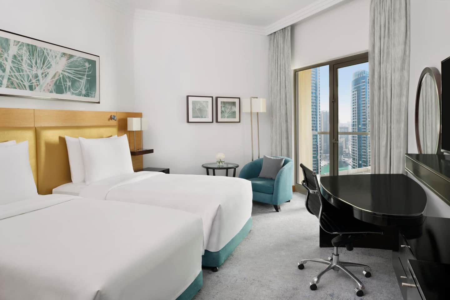 Mövenpick Hotel Jumeirah Beach