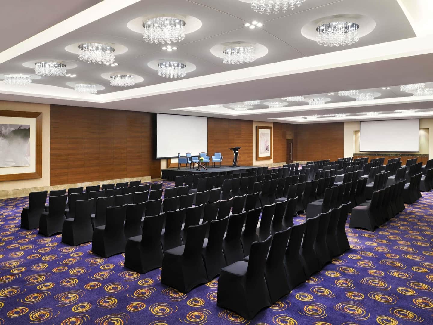 Mövenpick Hotel Jumeirah Beach