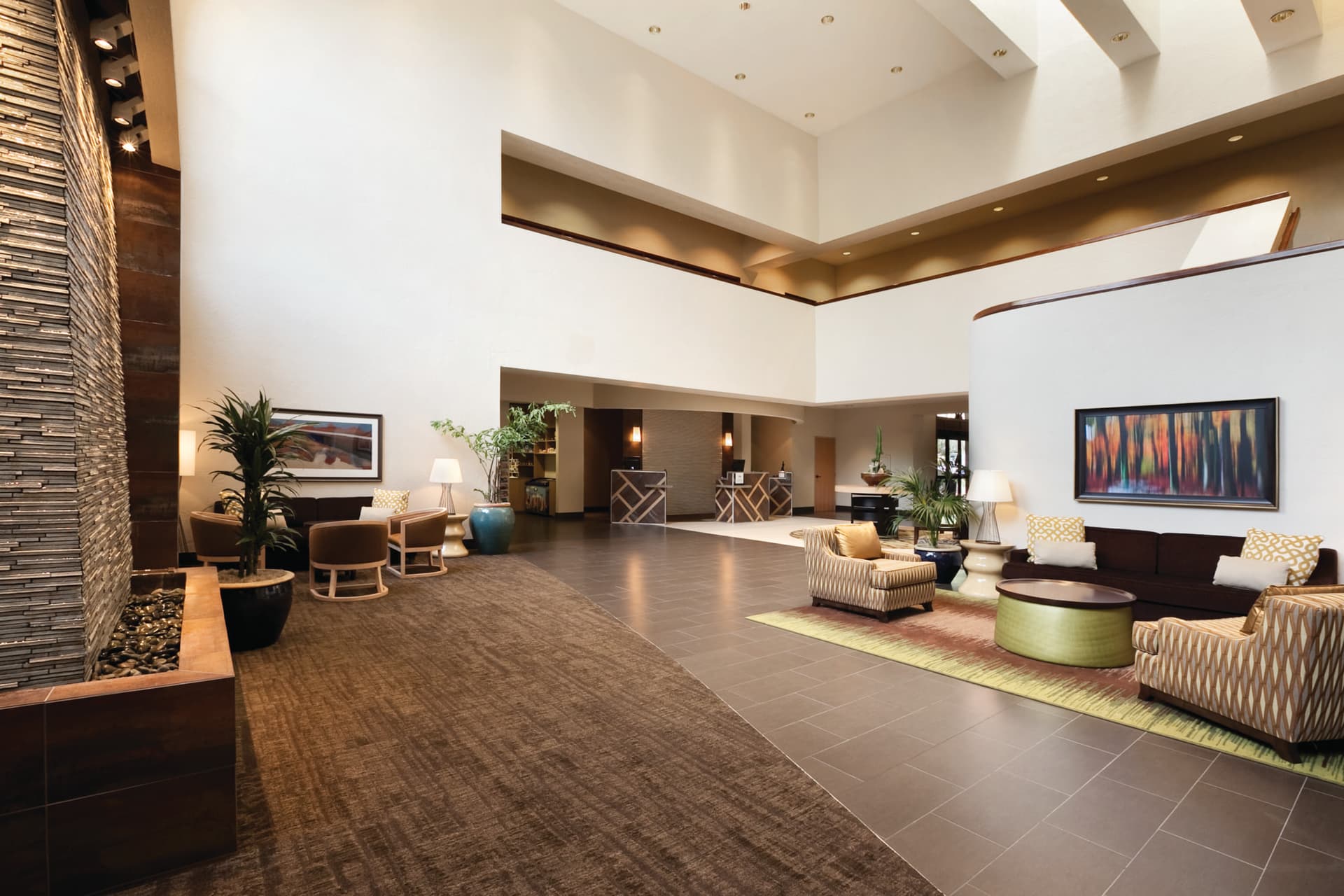 Embassy Suites by Hilton Phoenix Tempe