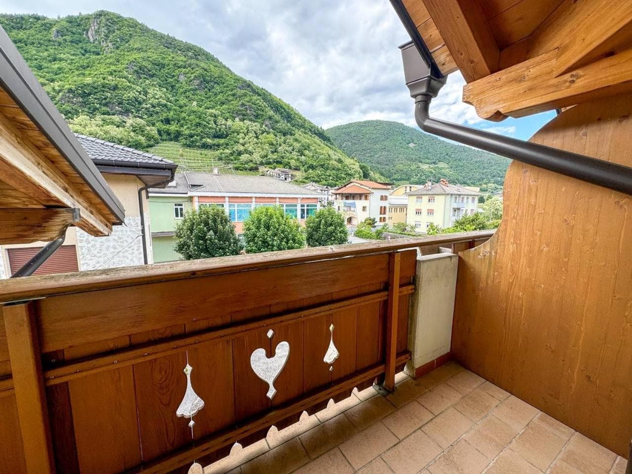 HC Hotel Garni - Rooms and Apartments