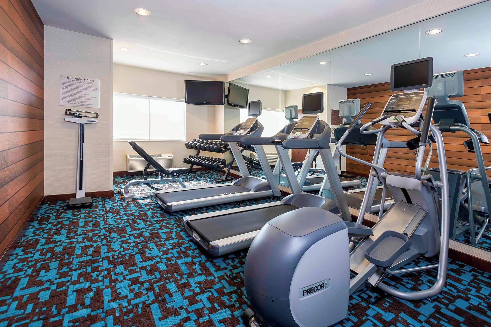 Fairfield Inn & Suites Holland