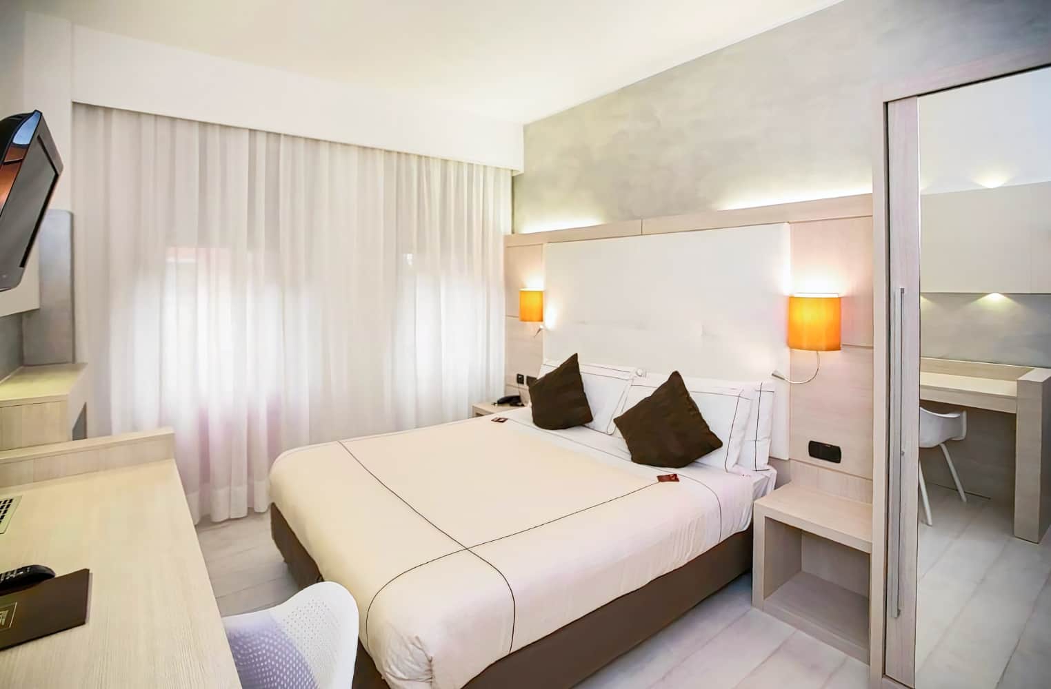 Agape Hotel