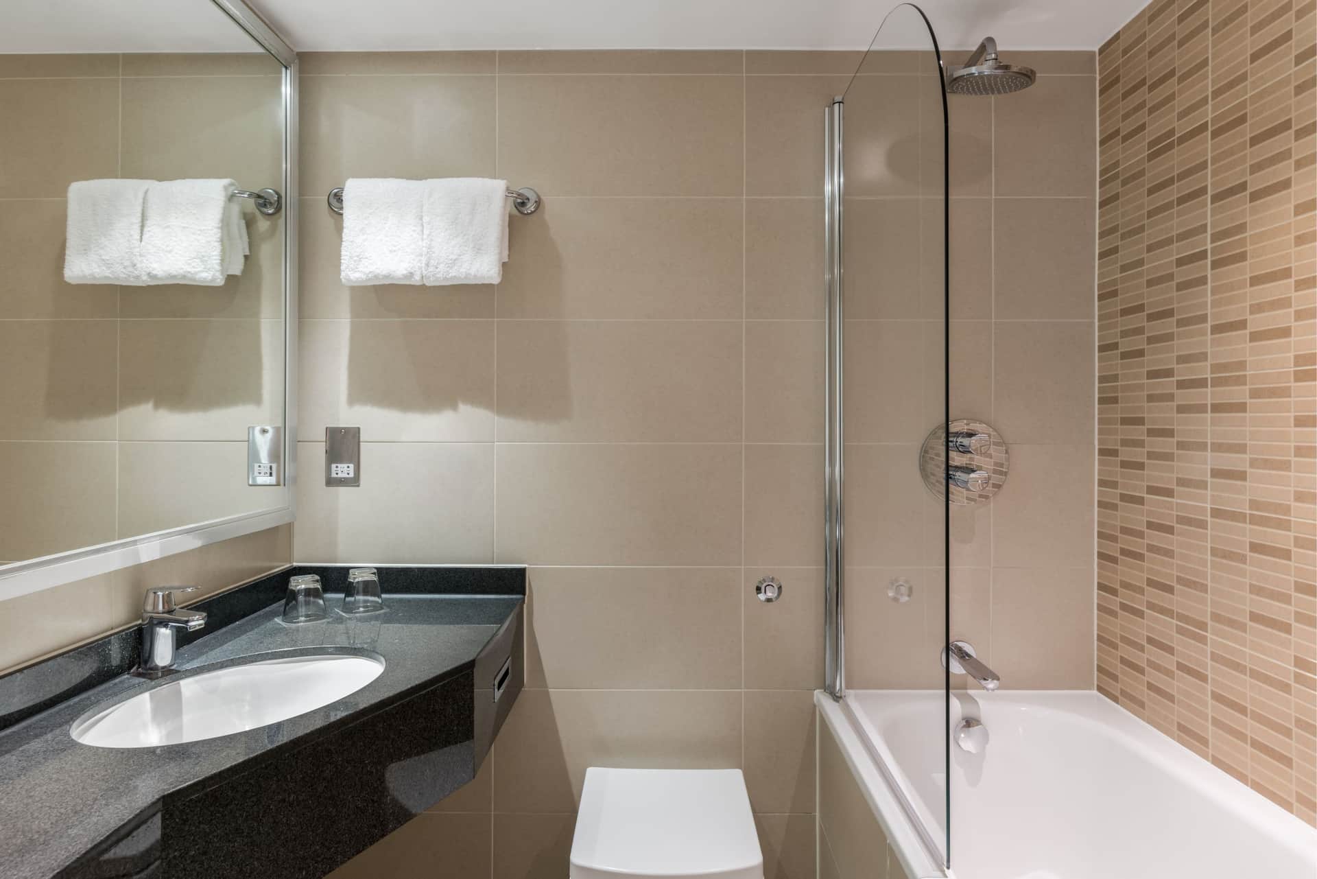 Renaissance London Heathrow Hotel