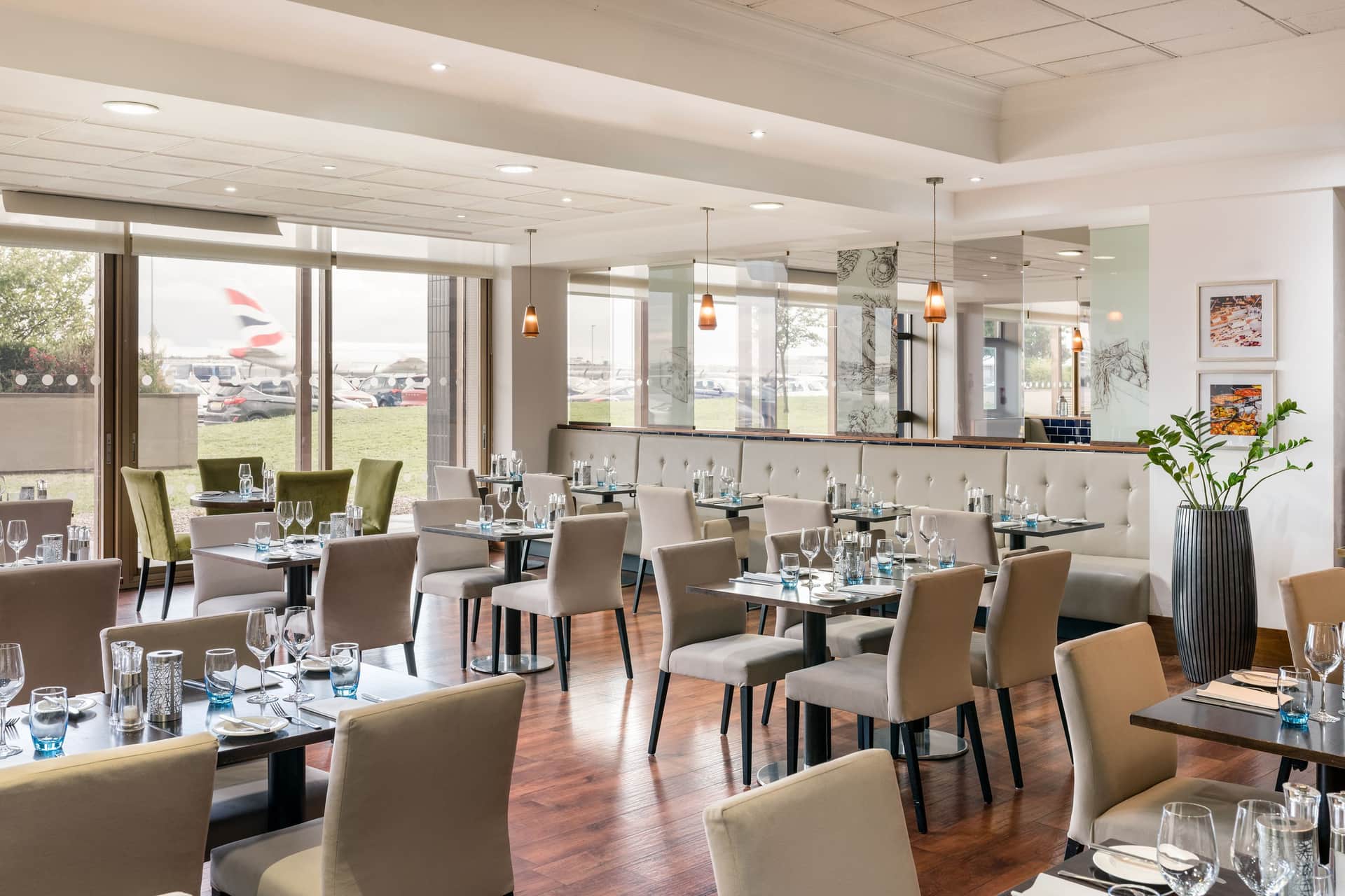 Renaissance London Heathrow Hotel
