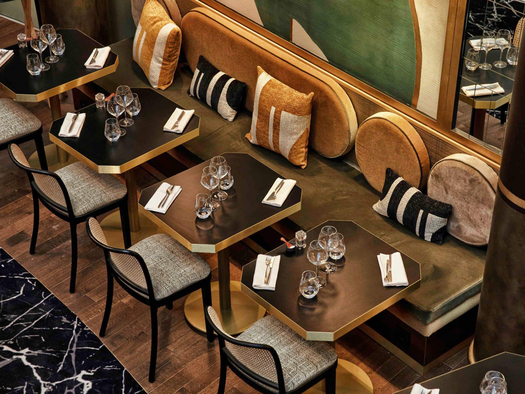 Nest Hotel Paris la Défense - MGallery Collection