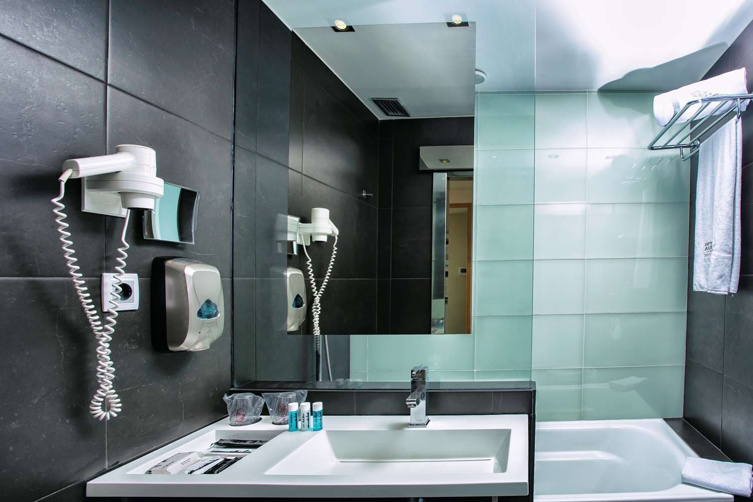 Best Western Plus Alfa Hotel Aeropuerto