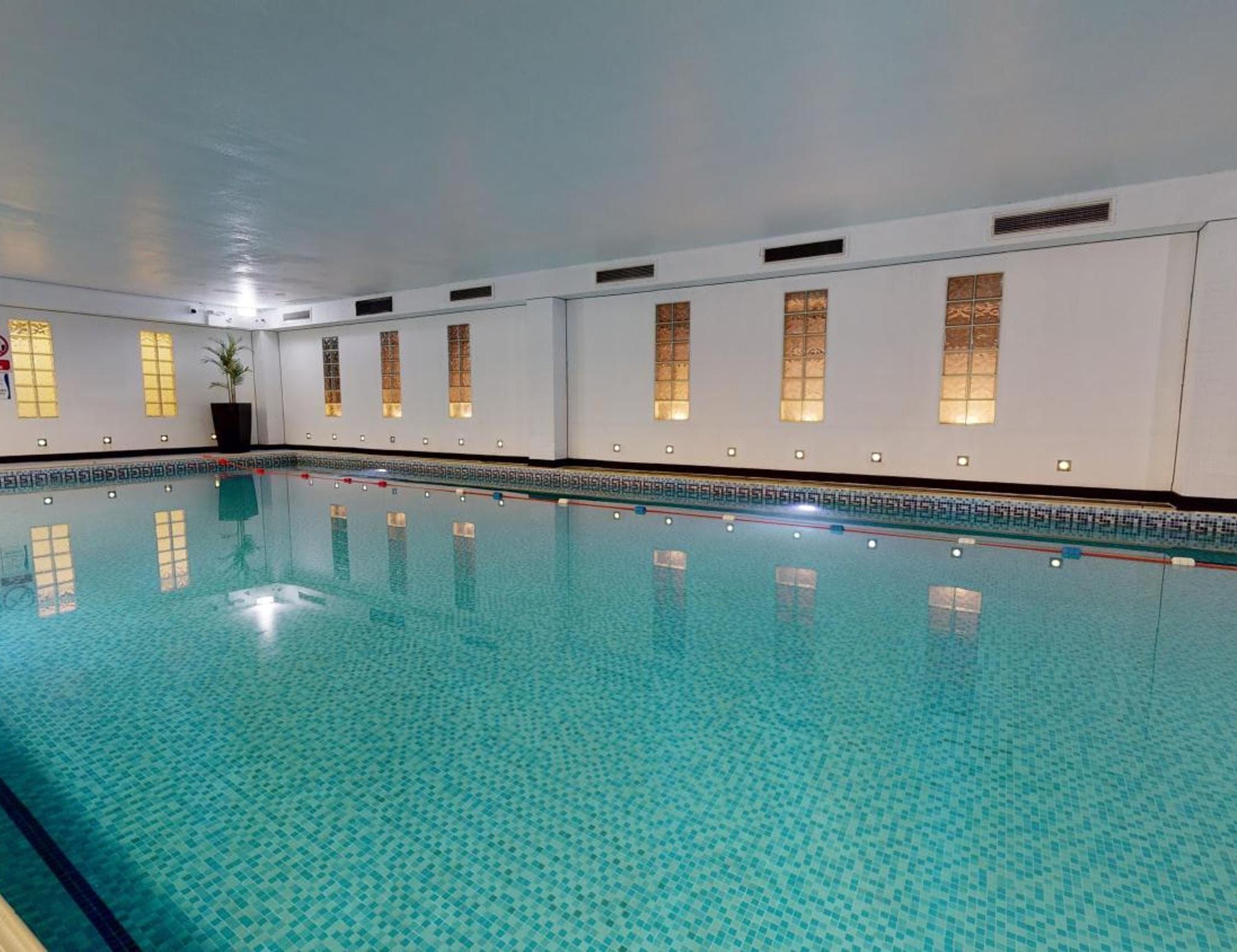 Holiday Inn Milton Keynes Central, an IHG Hotel